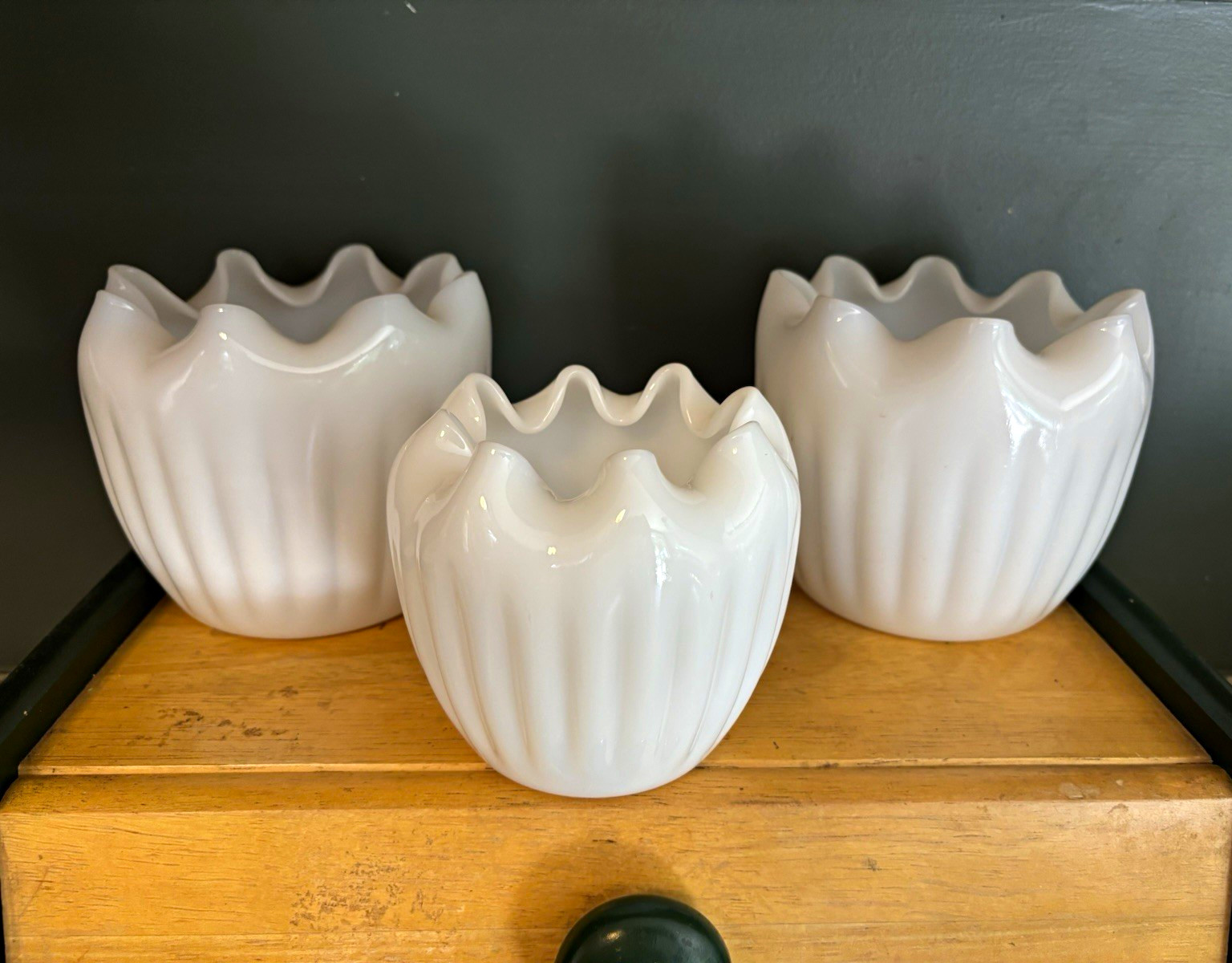 Fenton Pinched Ruffled Rim Milk Glass Ribbed Rose Bowl Vase Planter Vintage