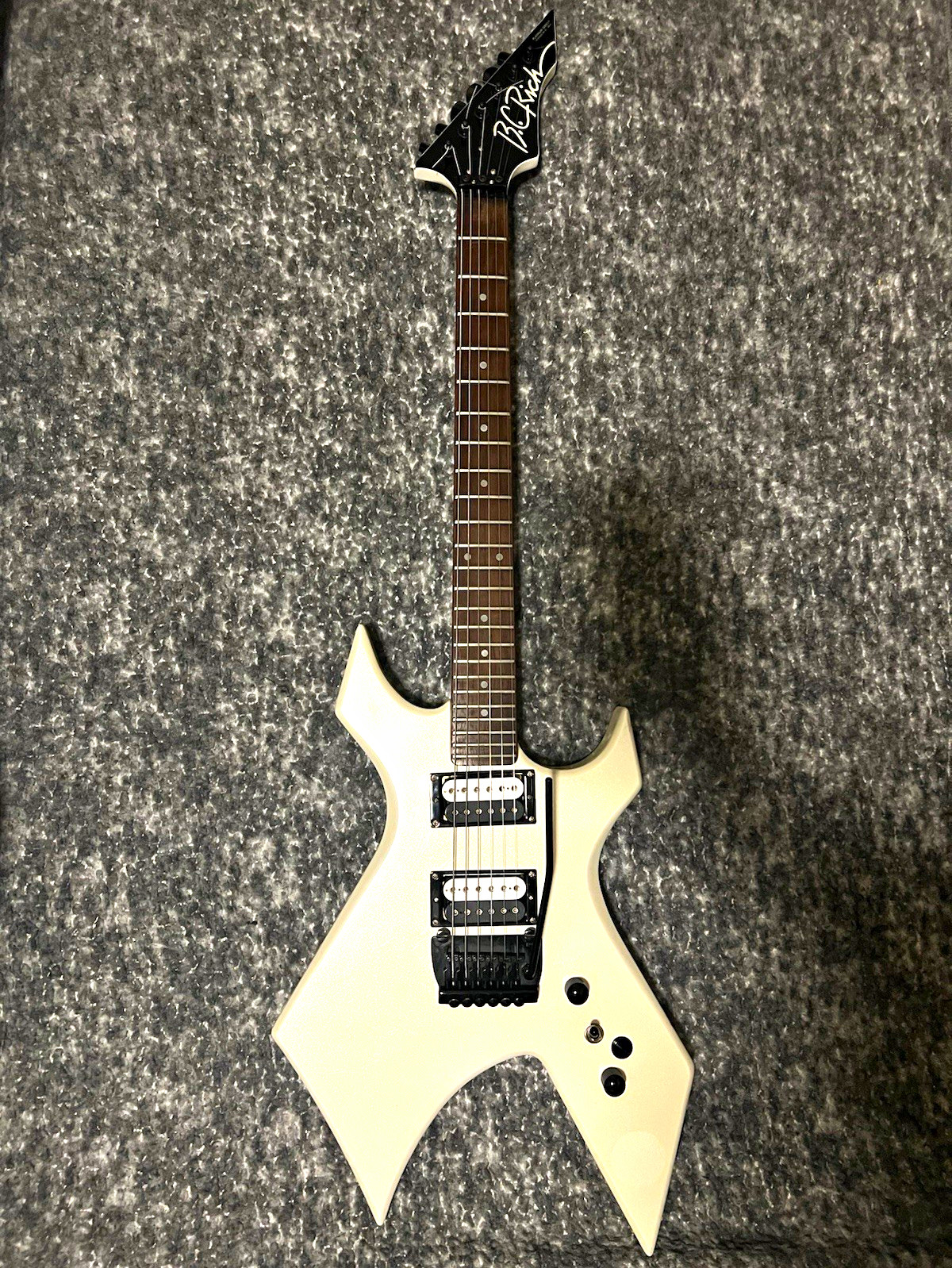 Vintage BC Rich Warlock Platinum Series (1987)