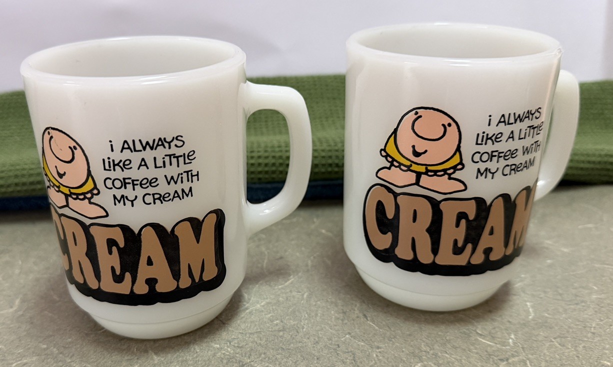 2-Vtg 1979 Ziggy Cream Coffee Mugs Anchor Hocking   Milk Glass Novelty Cups