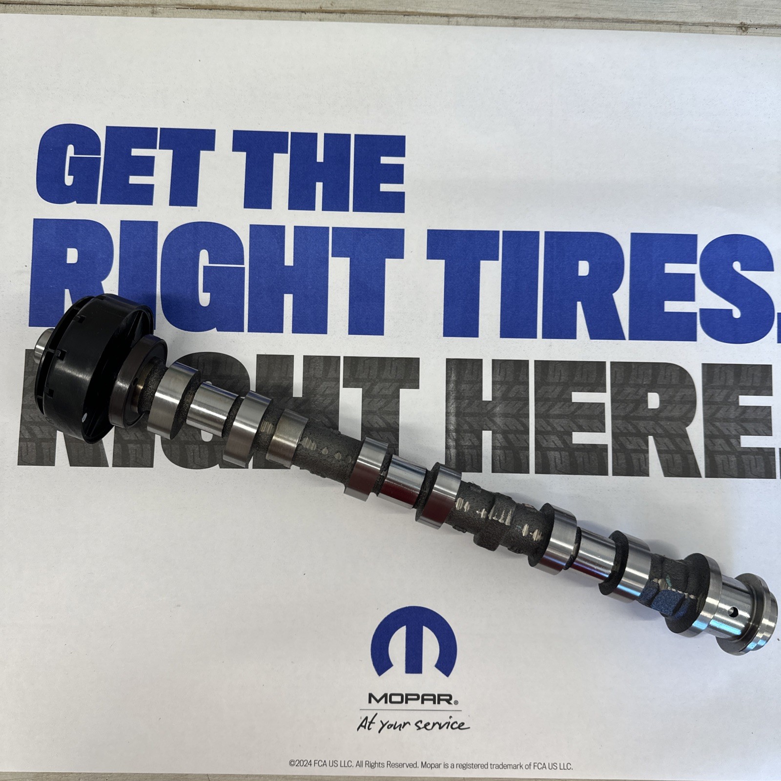 Genuine Mopar Oem Right Side Exhaust Camshaft 5048030AD 3.6L Jeep Ram Dodge  Genuine Mopar Oem Right Side Exhaust Camshaft 5048030AD 3.6L Jeep Ram Dodge 