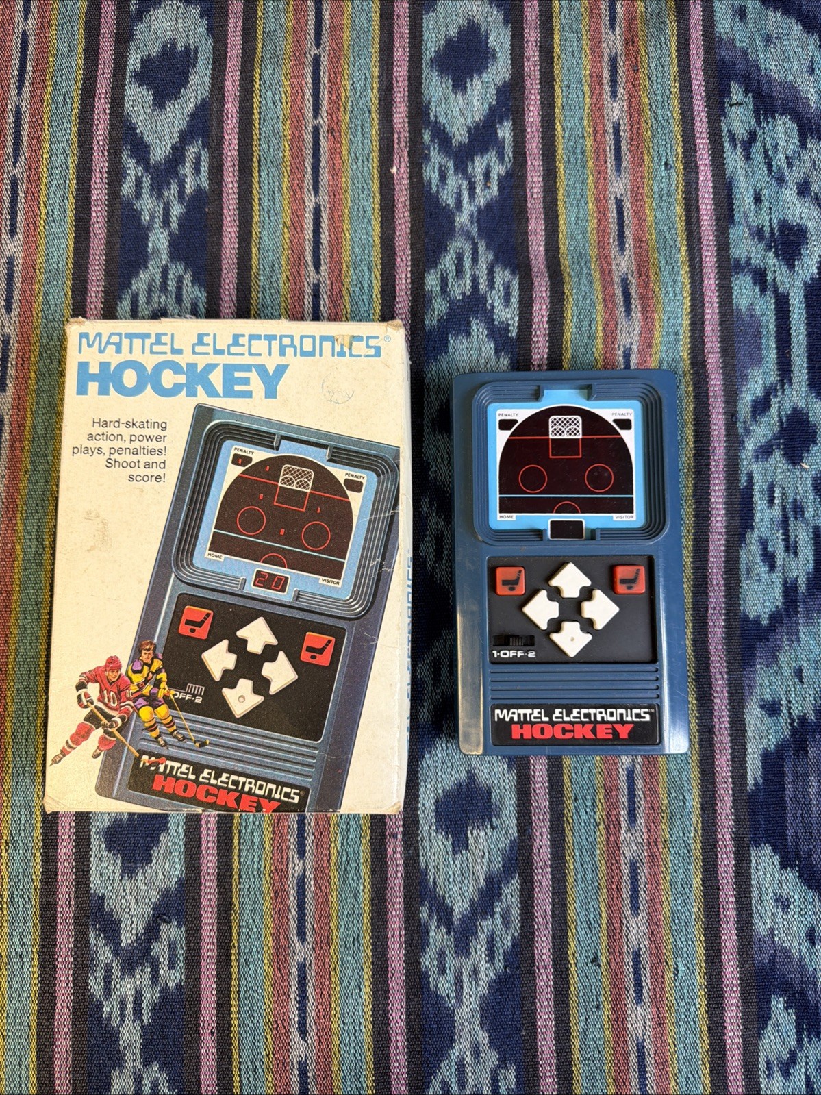 RARE Vintage • 1978 Mattel Electronics HOCKEY Handheld Game BOX TESTED WORKS