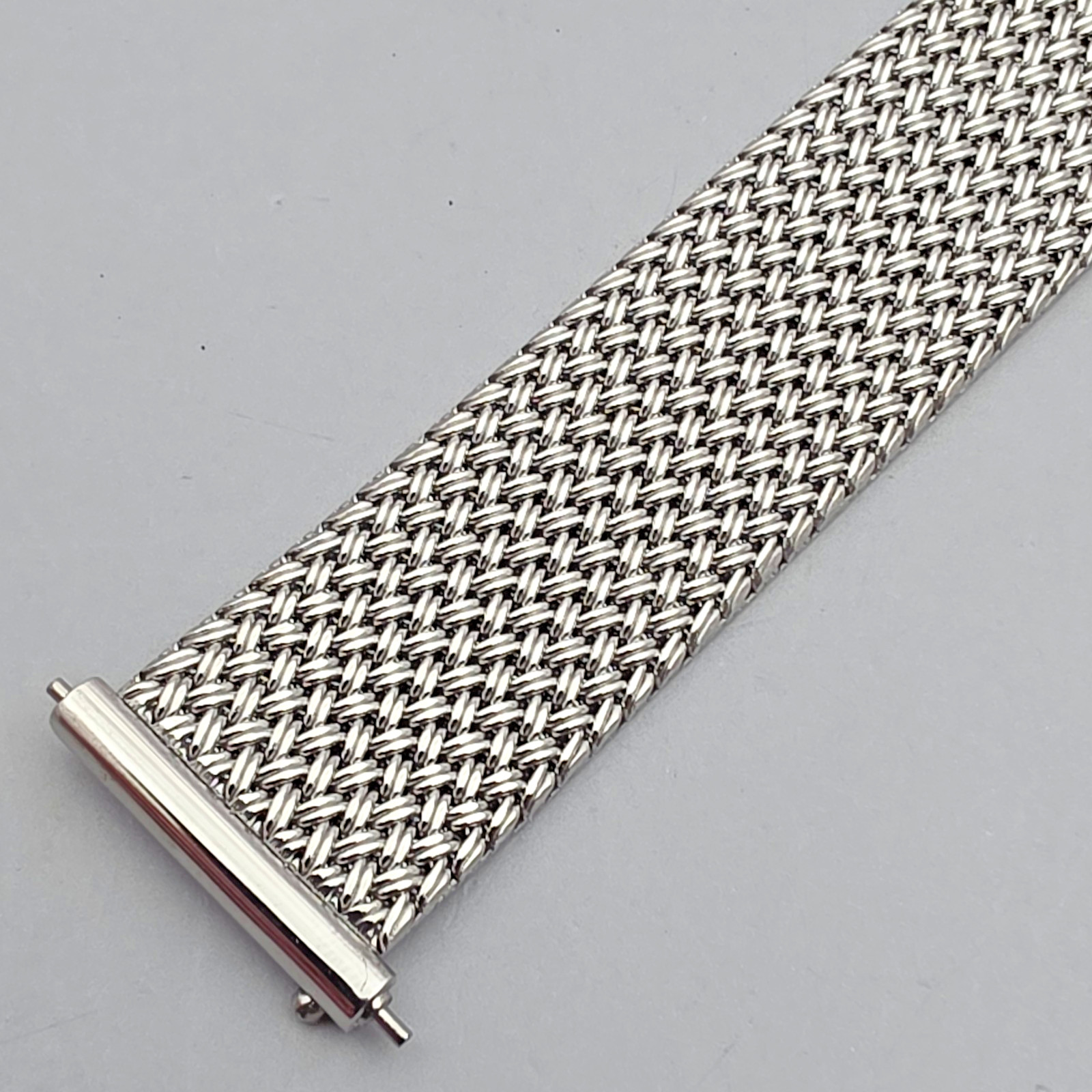 Unbranded Stainless steel mesh watchband/Bracelet 18mm Woven Texture