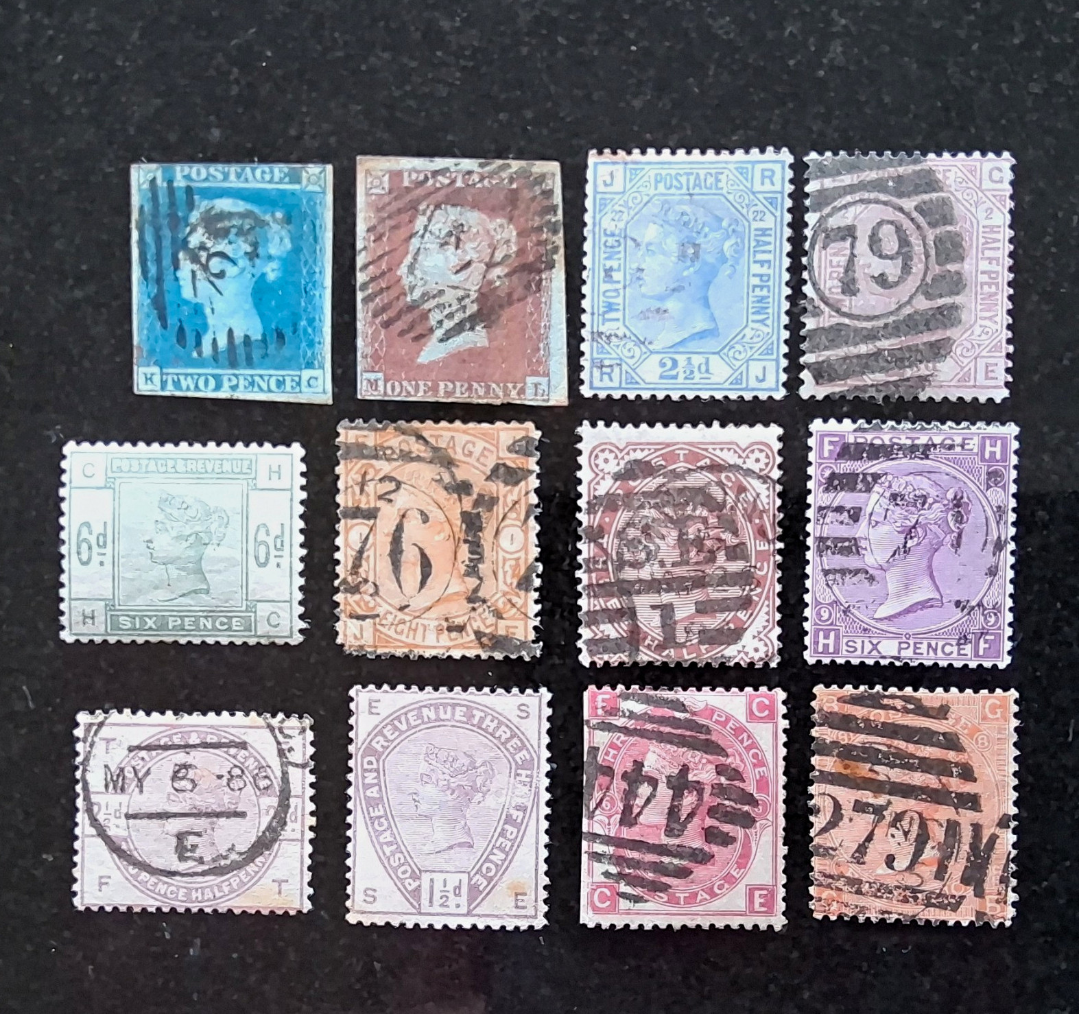 GB QV X12 SELECTION OF STAMPS, 10 USED, 2 UNUSED. GB QV X12 SELECTION OF STAMPS, 10 USED, 2 UNUSED.