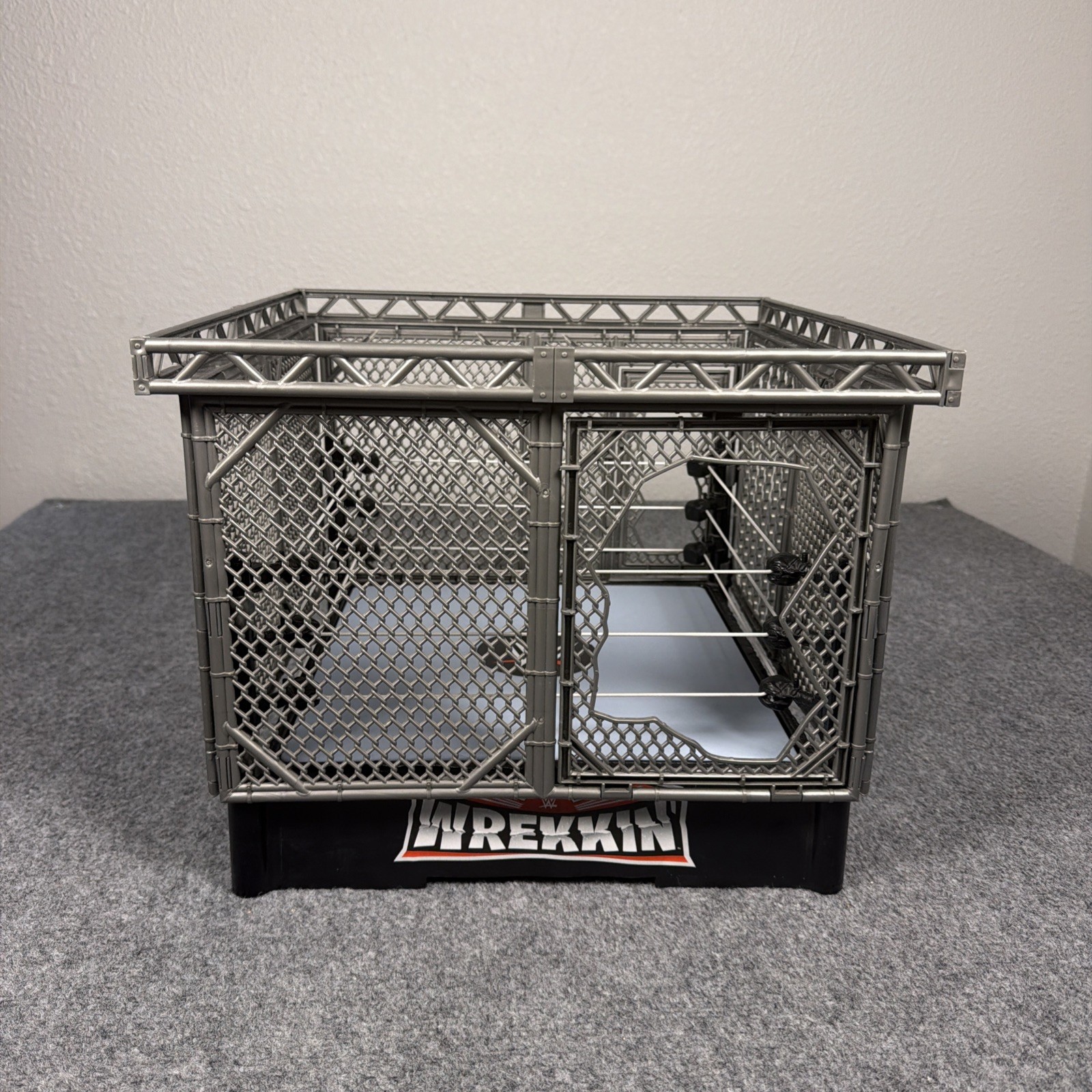 WWE Mattel Wrekkin’ Steel Cage Ring Playset Breakable Cage No Door Cutouts 2010 WWE Mattel Wrekkin’ Steel Cage Ring Playset Breakable Cage No Door Cutouts 2010