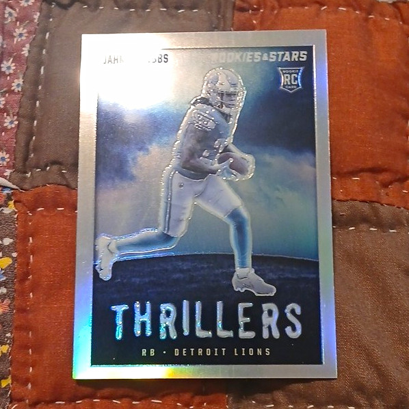 Panini 2023 Rookies & Stars Thrillers Silver Prizm Jahmyr Gibbs RC #TH-11
