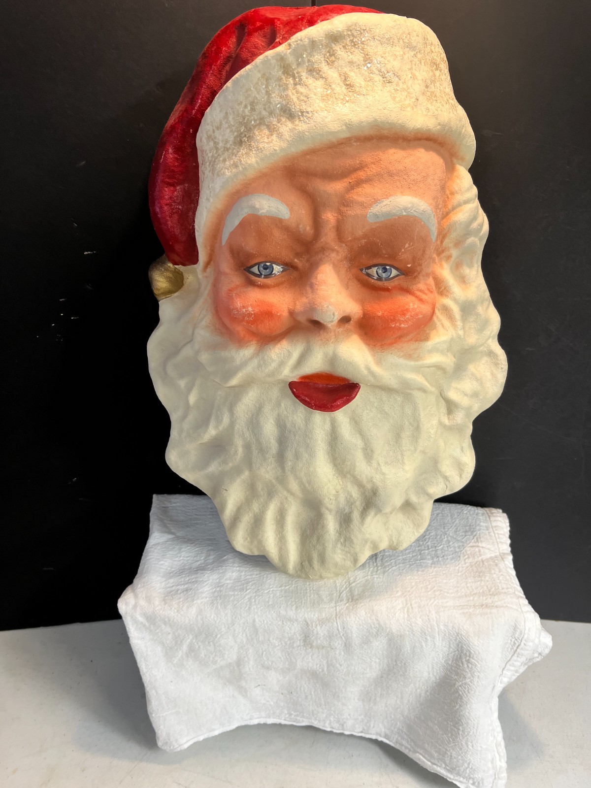 VINTAGE LARGE 1940'S PAPER MACHE SANTA CLAUS FACE VINTAGE LARGE 1940'S PAPER MACHE SANTA CLAUS FACE