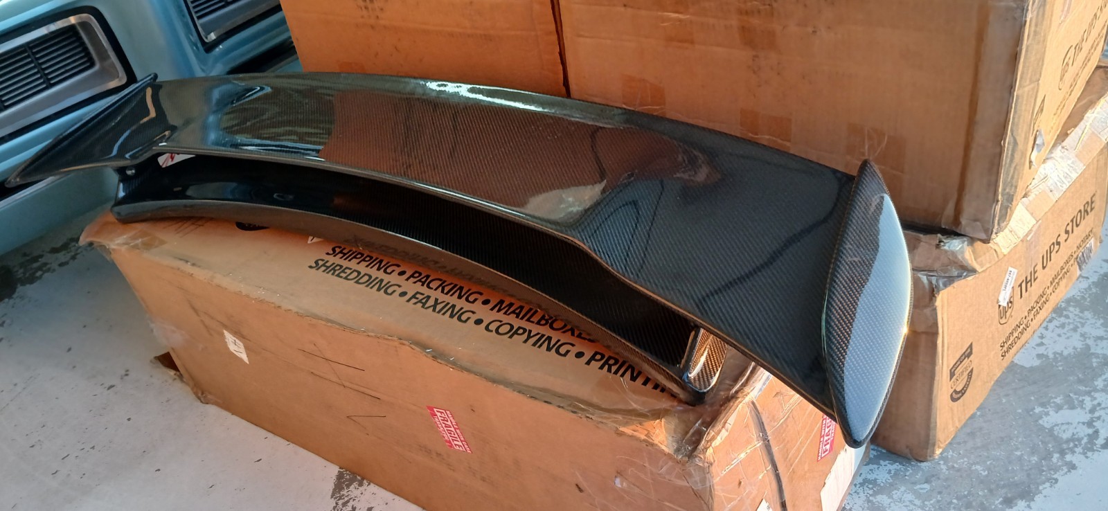 Carbon Fiber Rear Spoiler Wing Body Kit For Mercedes SLS AMG Special Offer Carbon Fiber Rear Spoiler Wing Body Kit For Mercedes SLS AMG Special Offer
