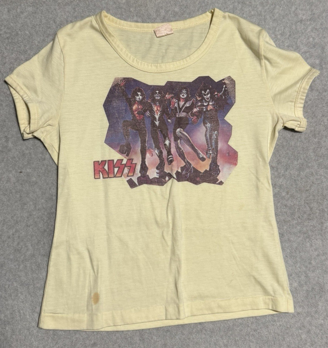Vintage 1970s Kiss Womens Large Short Sleeve Shirt Destroyer Collette of CA