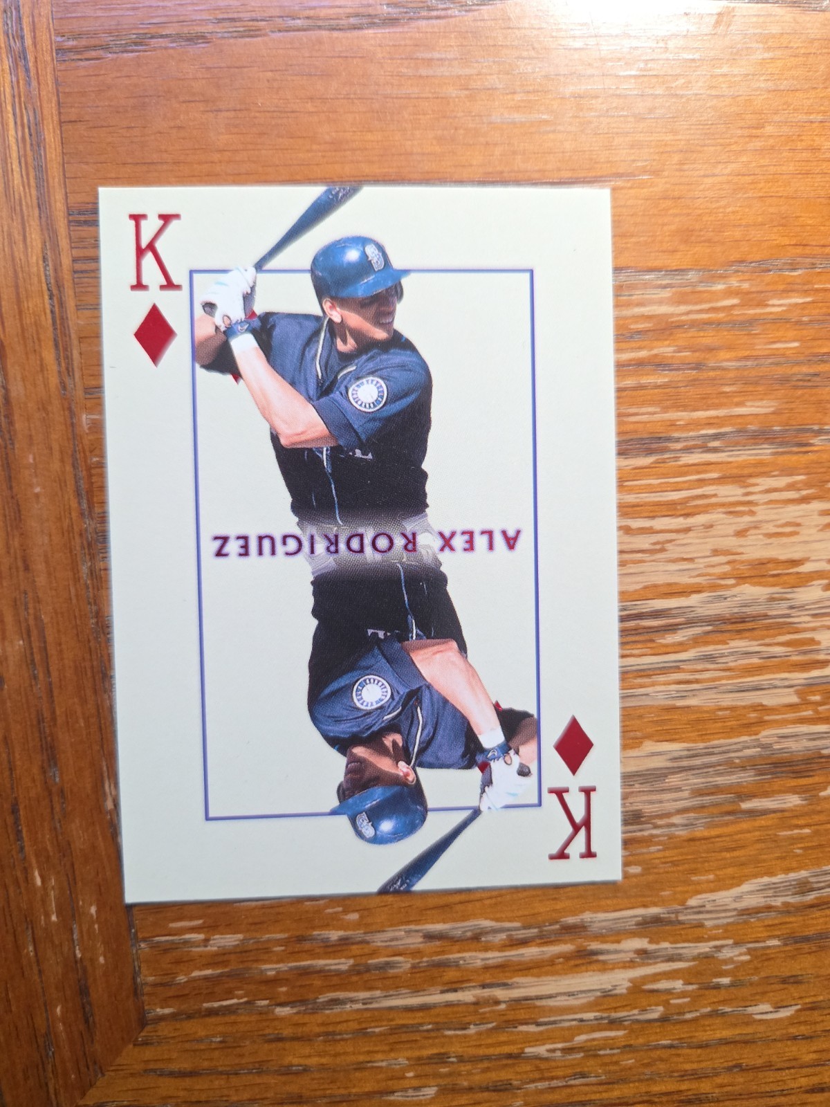 2000 Pacific Invincible #27 Alex Rodriguez Kings of the Diamond 2000 Pacific Invincible #27 Alex Rodriguez Kings of the Diamond
