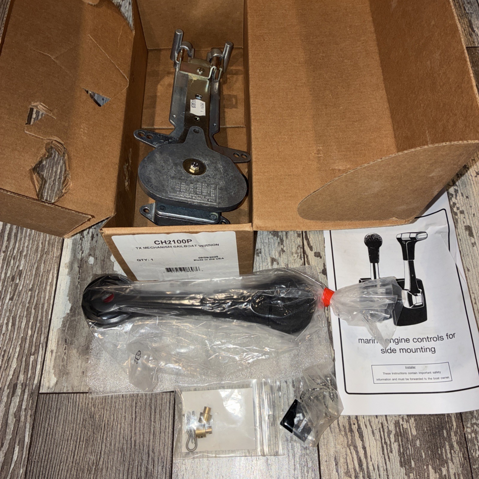 SeaStar Solutions CH2100P Sailboat Engine Shift Throttle Control Side Mount