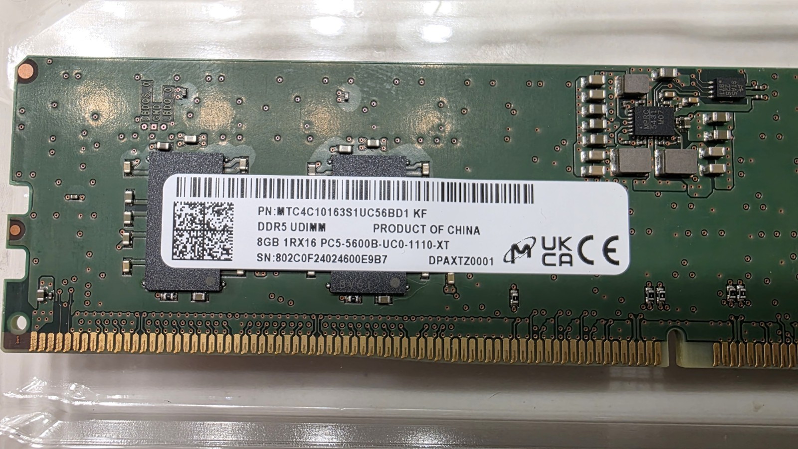Micron DDR5 UDIMM 16GB (2x8GB) PC5-5600B Server Memory MTC4C10163S1UC56BD1 KF Micron DDR5 UDIMM 16GB (2x8GB) PC5-5600B Server Memory MTC4C10163S1UC56BD1 KF