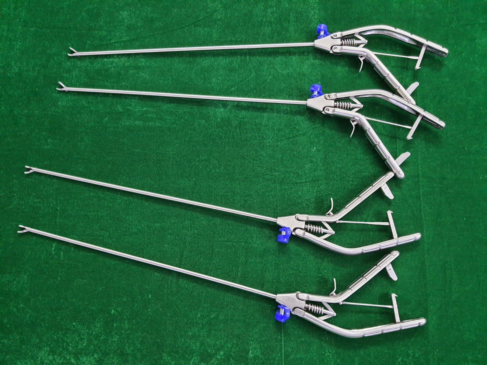 4pc Laparoscopic Needle Holder Curved Jaw Right & Left Hand 5mmx330mm Reusable