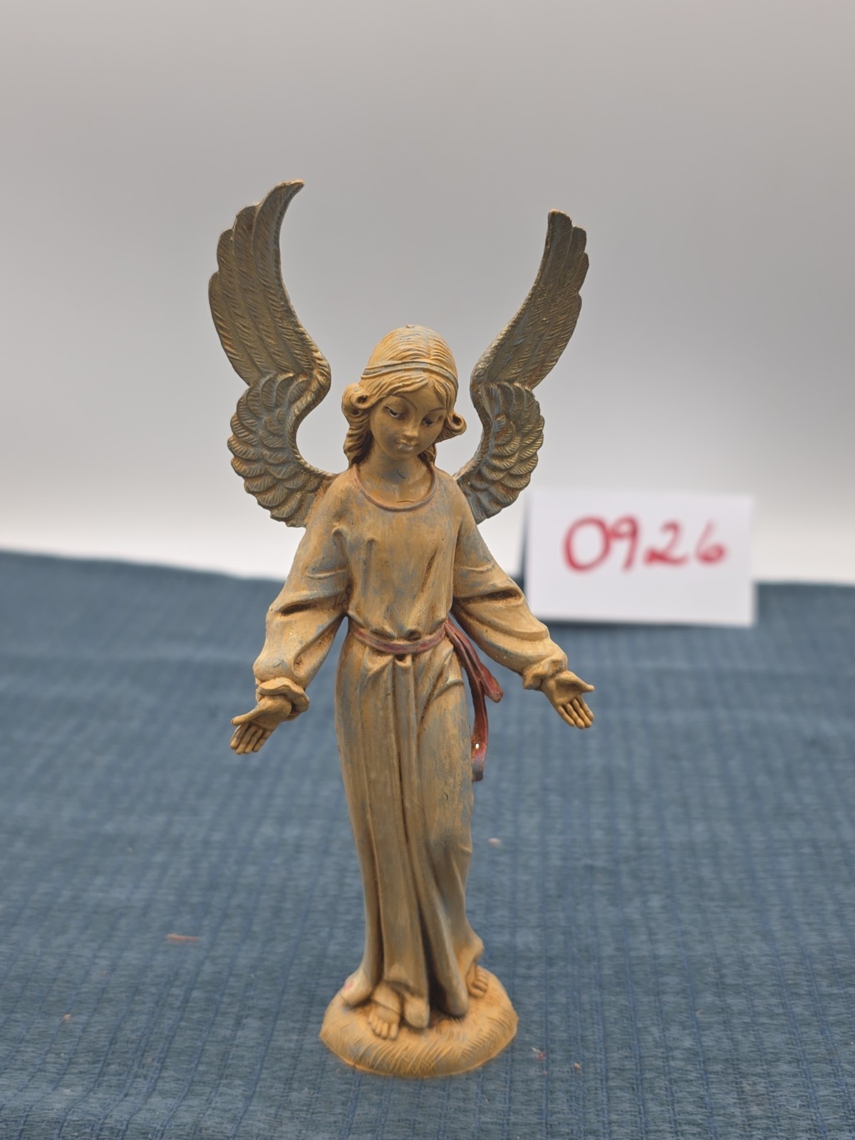 Vintage 1983 Made in Italy Fontanini Standing Angel Nativity Figurine #51 Vintage 1983 Made in Italy Fontanini Standing Angel Nativity Figurine #51