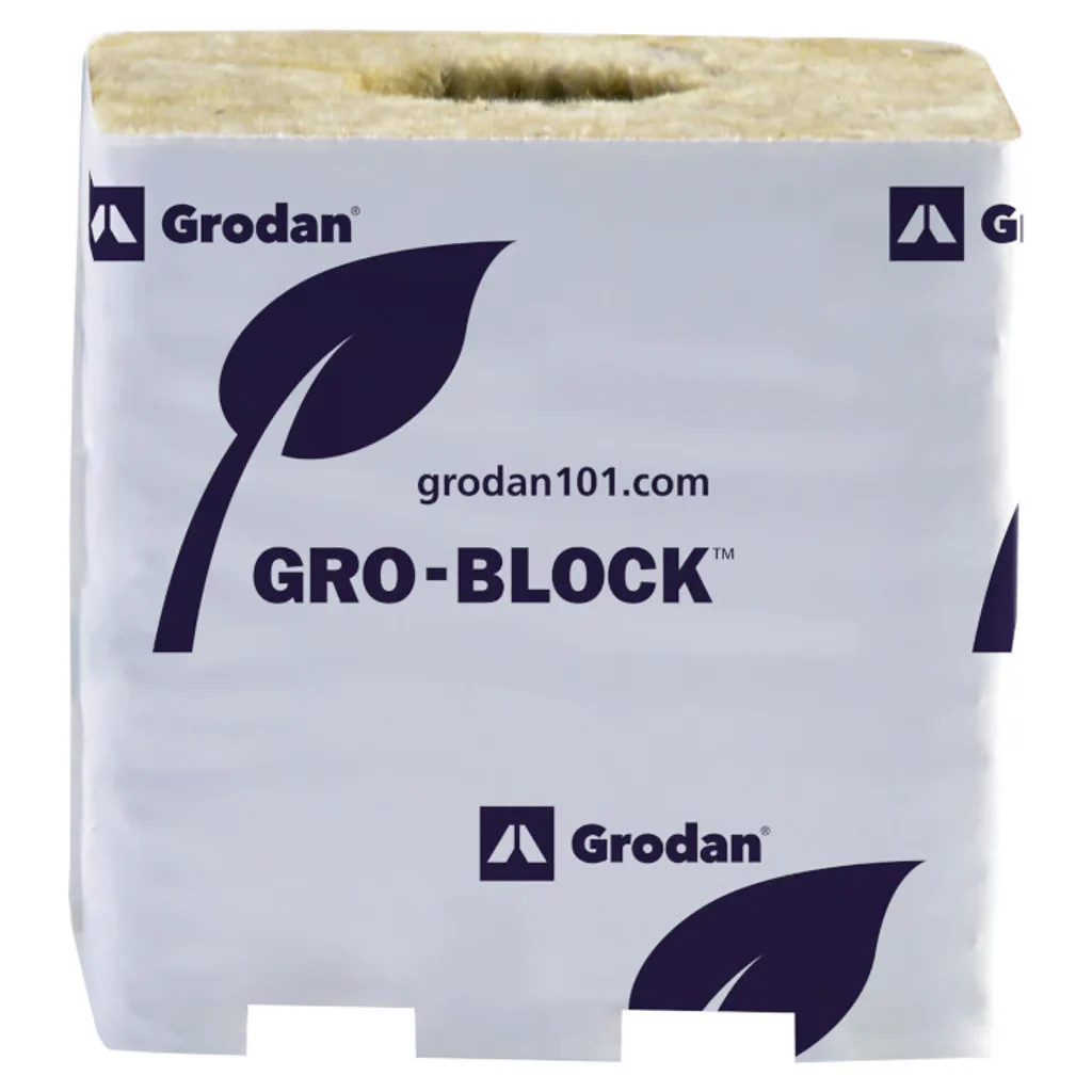 Grodan Gro-Block Improved Large 4 GR10 w/ hole (4x4x4) (PRO-unwrapped) Grodan Gro-Block Improved Large 4 GR10 w/ hole (4x4x4) (PRO-unwrapped)