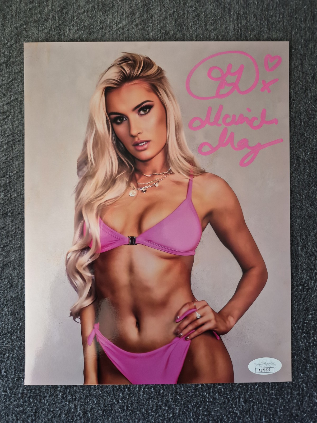 AEW Mariah May Signed Metallic 8x10 JSA WWE Blake Monroe AEW Mariah May Signed Metallic 8x10 JSA WWE Blake Monroe