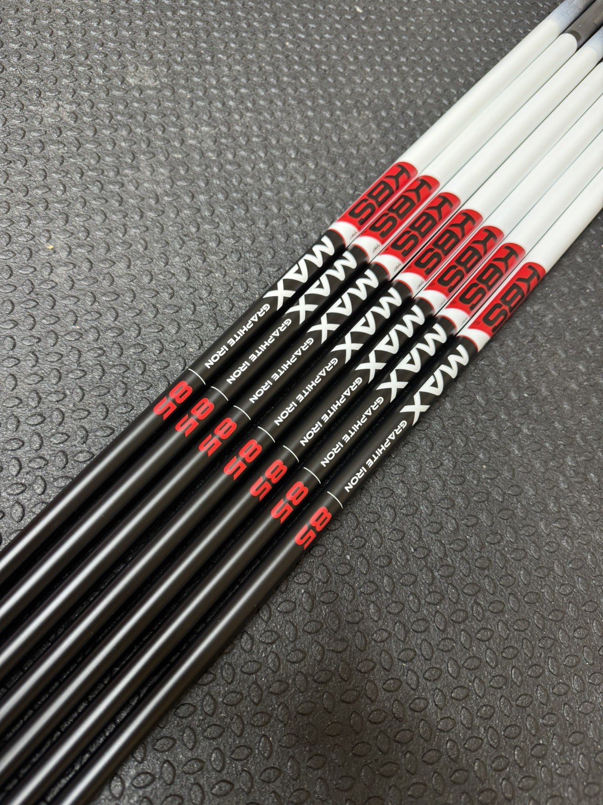NEW KBS MAX Graphite 85g Stiff Flex Set of 7 Iron Shafts .370” Parallel Tip 41”