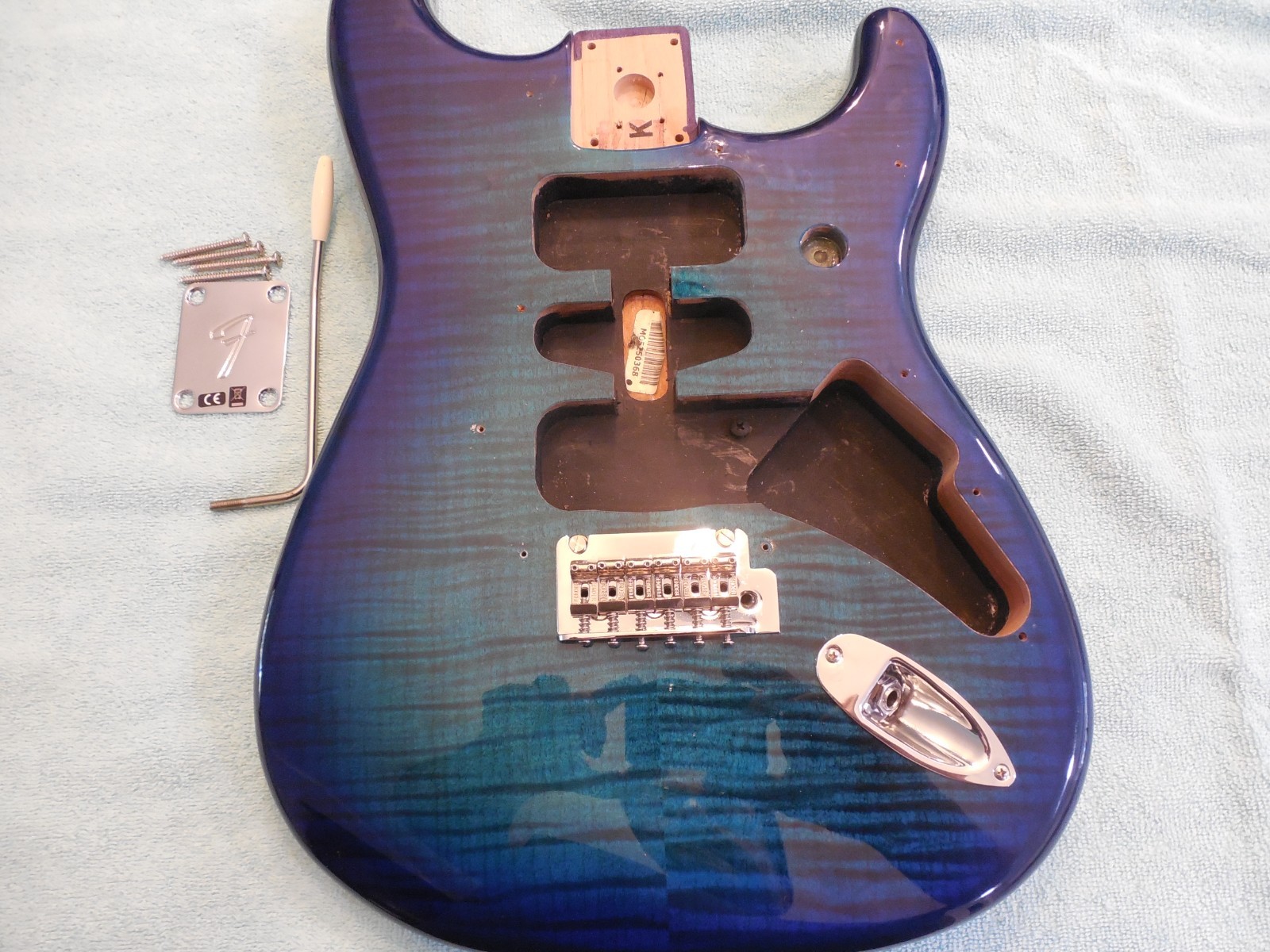 Fender Stratocaster MIM Body w/Hardware Plus Top Blue Burst. Excellent.