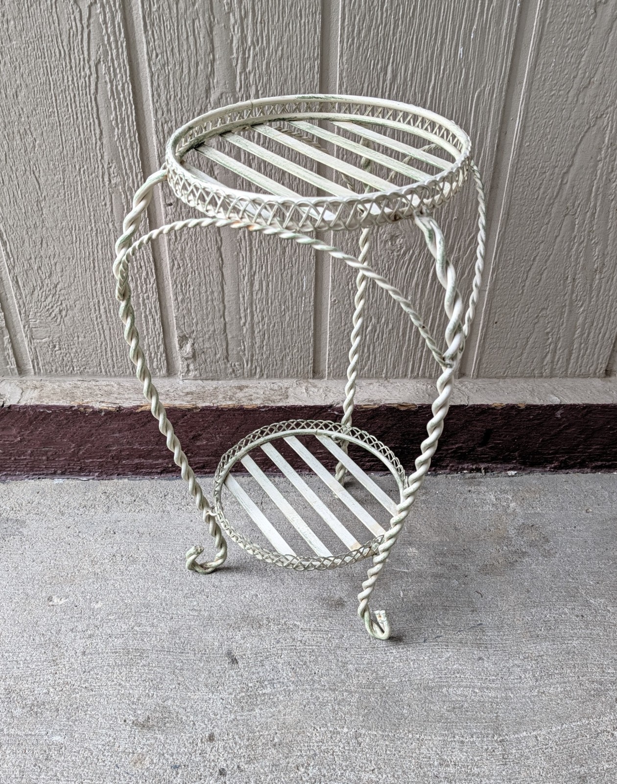 Vintage MCM French Country Twisted Wrought Iron 2-Tier Plant Stand Table F36