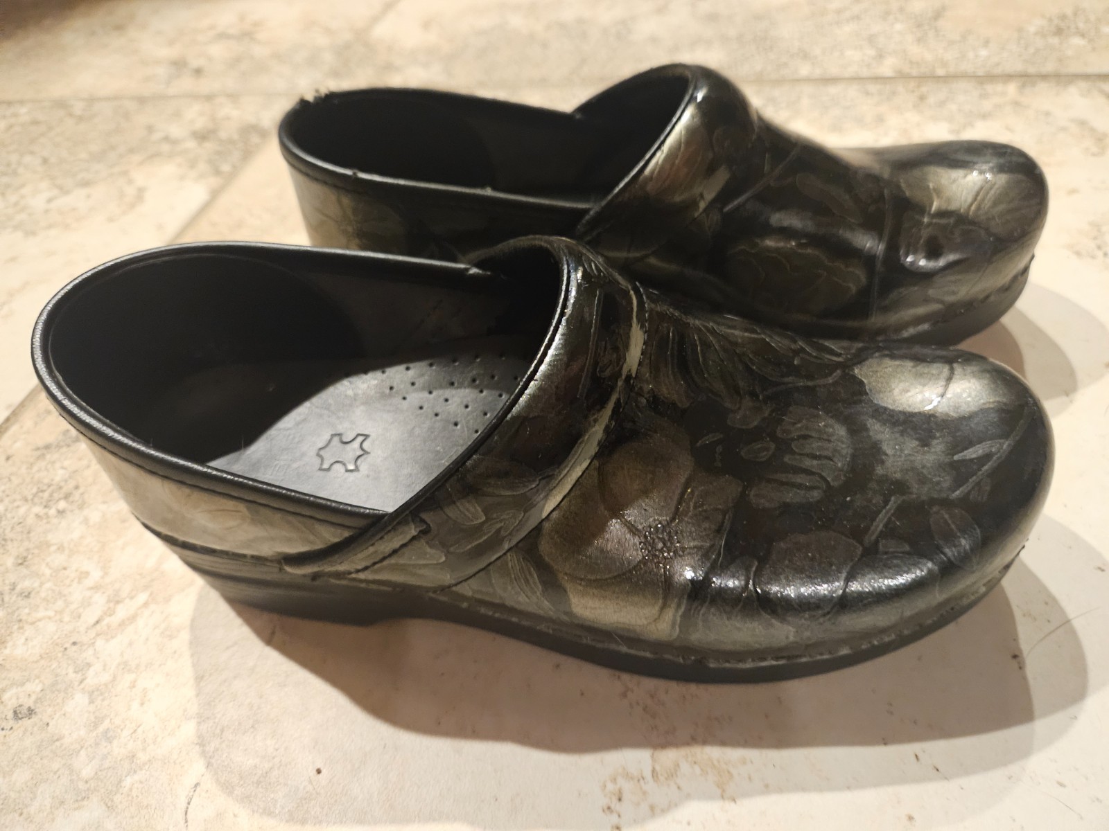 Dansko professional black clogs size 39 Dansko professional black clogs size 39
