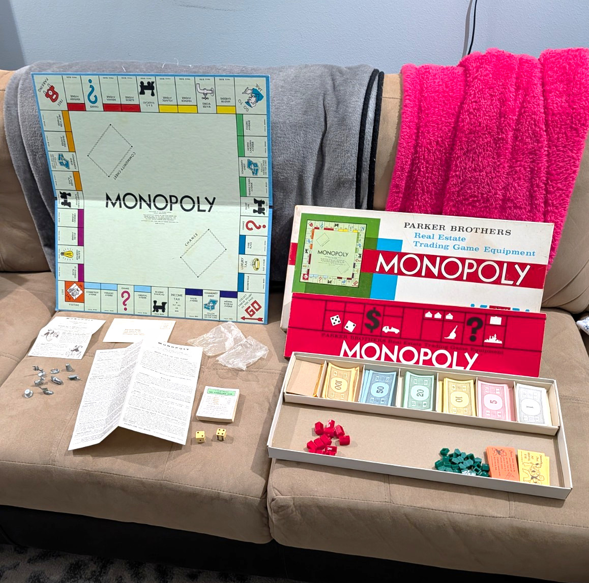 Complete 1964 Vintage Parker Brothers Monopoly Board Game Complete 1964 Vintage Parker Brothers Monopoly Board Game
