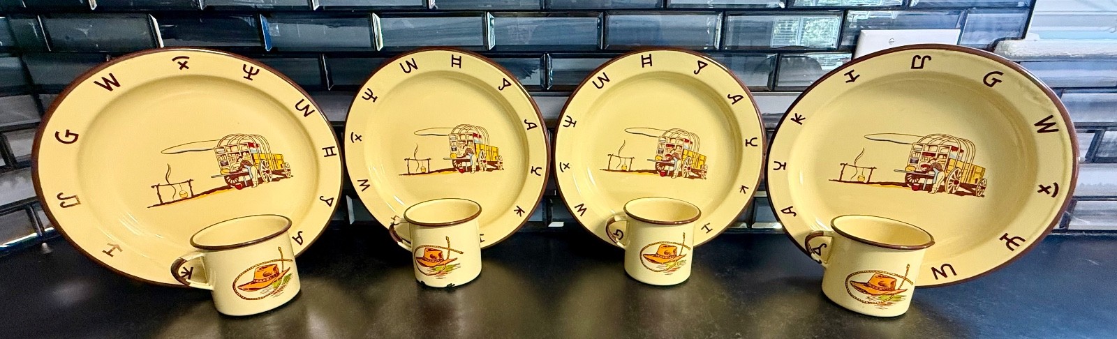 Vintage Monterrey Western Ware 8 Pc Enamelware Set Cowboy Plates Mugs Mexico