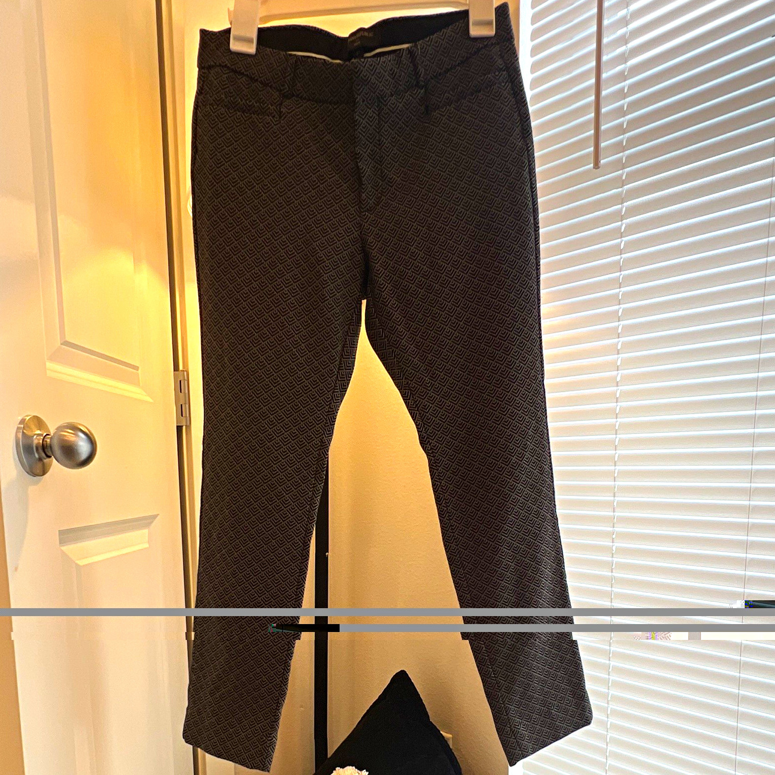 Banana Republic Sloan Petite 4P Black White Geometric Slim Skinny Pants Pockets Banana Republic Sloan Petite 4P Black White Geometric Slim Skinny Pants Pockets