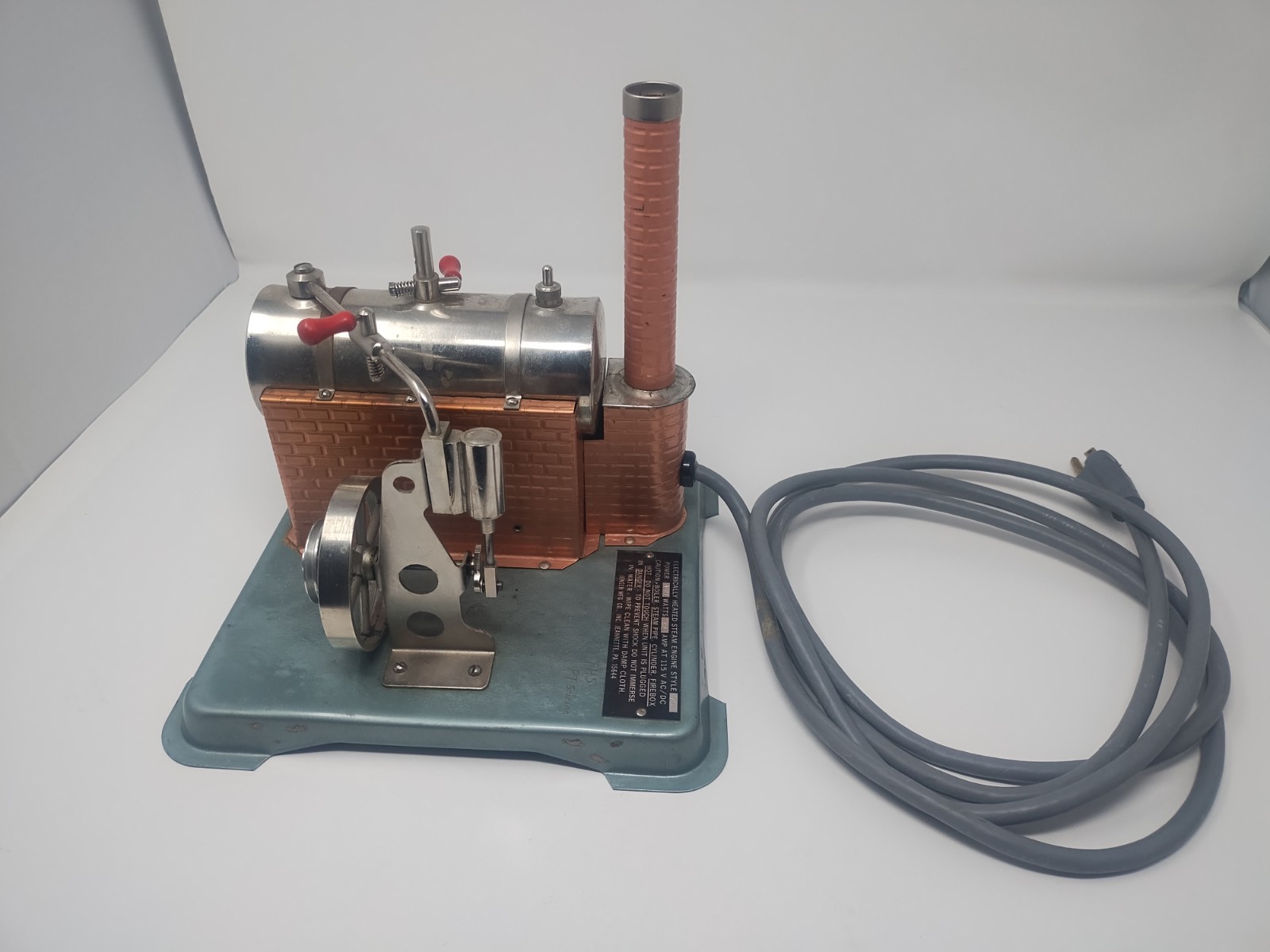 Vintage Jensen Manufacturing Toy Steam Engine Model #70 Science project