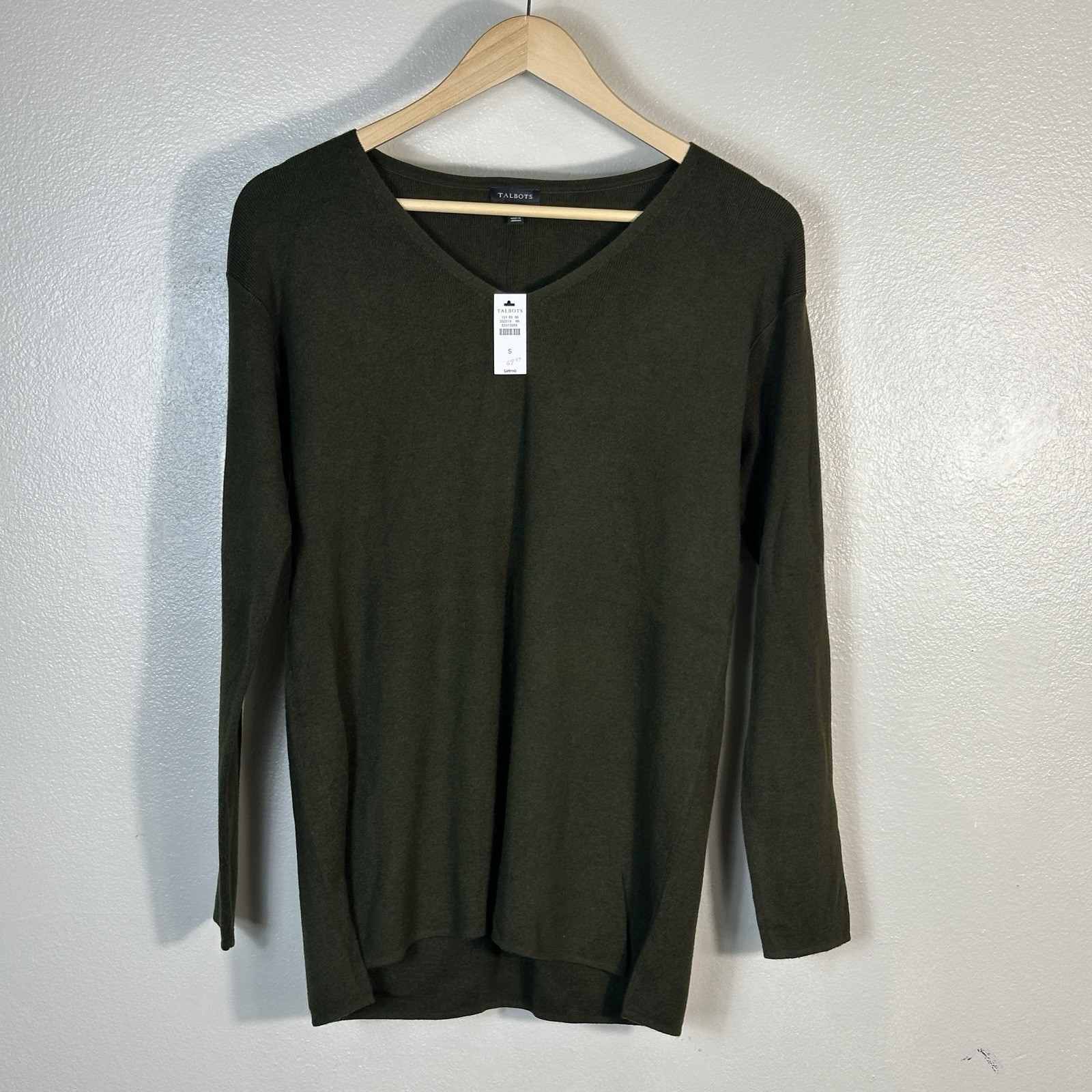 NWT Talbots Green Pullover Sweater Women’s Small V-Neck Long Sleeve