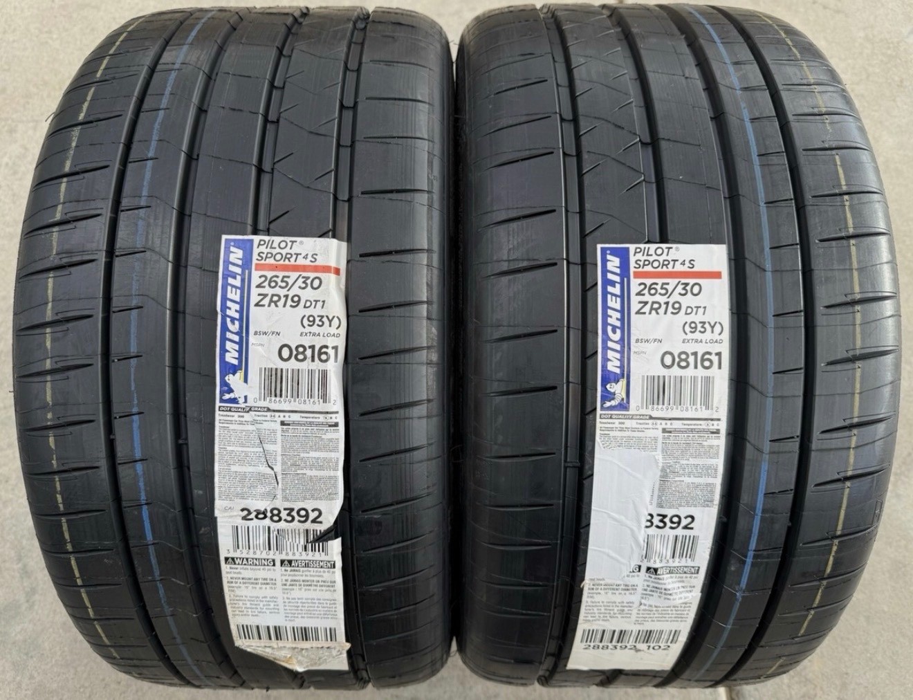 Michelin Pilot Sport 4S 265/30ZR19 XL 93Y Michelin Pilot Sport 4S 265/30ZR19 XL 93Y