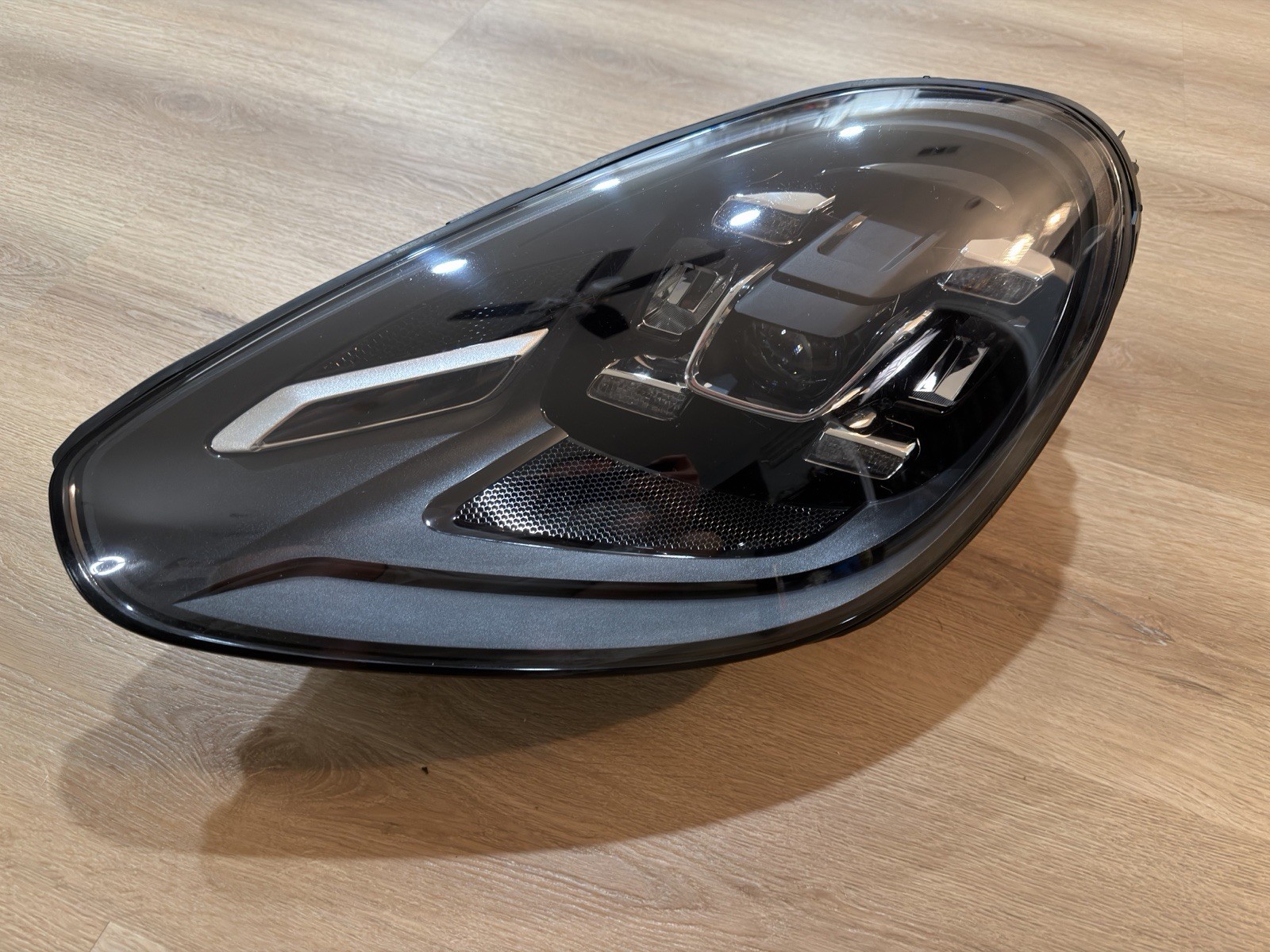 2015-2018 Porsche Cayenne Left Driver LH Side LED Headlight OEM