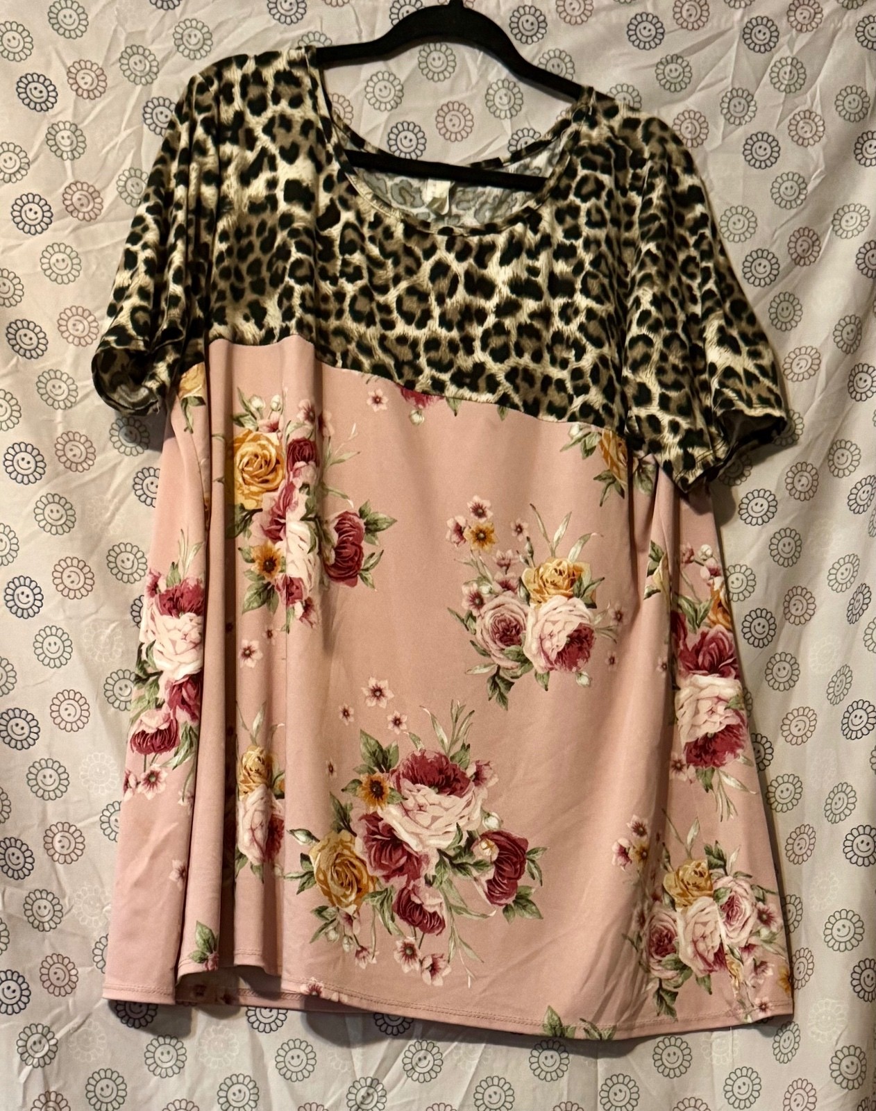 Lily Pad Women’s 3X Leopard Print Floral Tunic Top Pink Boho Lace Back Lily Pad Women’s 3X Leopard Print Floral Tunic Top Pink Boho Lace Back
