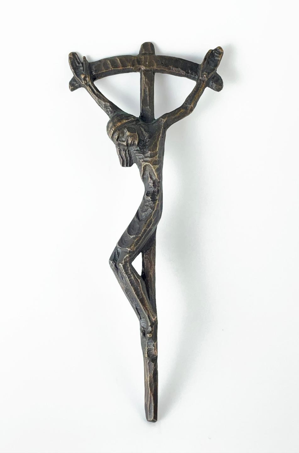 VINTAGE LEOPOLDINE MIMOVICH OAM AUSTRALIAN BRONZE CRUCIFIX WALL SCULPTURE