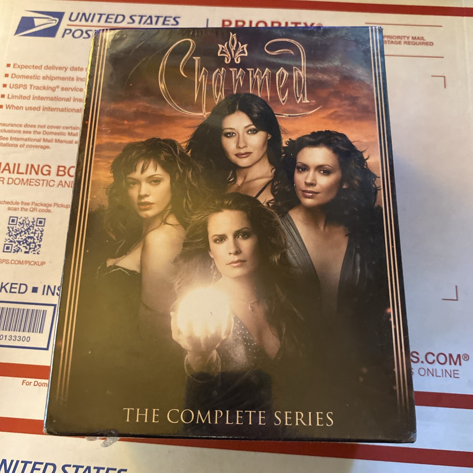 Charmed: the Complete Series (DVD) New/Sealed Charmed: the Complete Series (DVD) New/Sealed