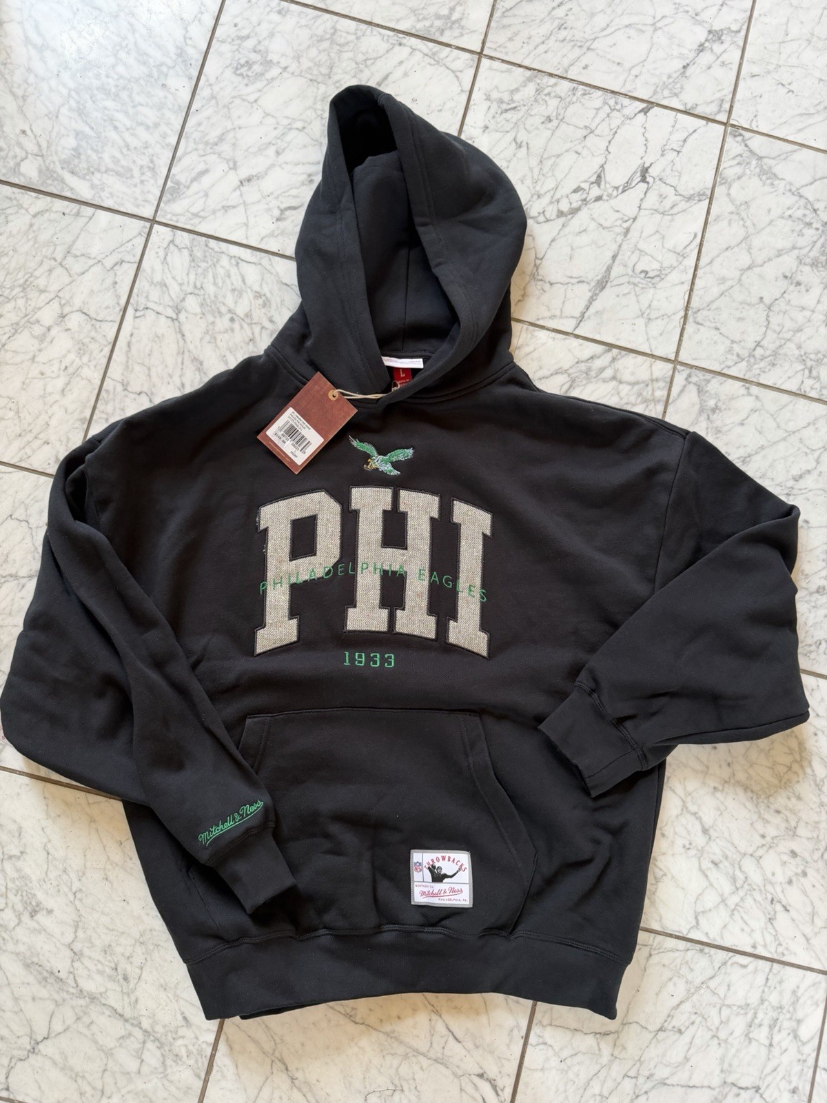 Large Philadelphia Eagles Mitchell And Ness Hoodie Throwback NWT NFL L $140