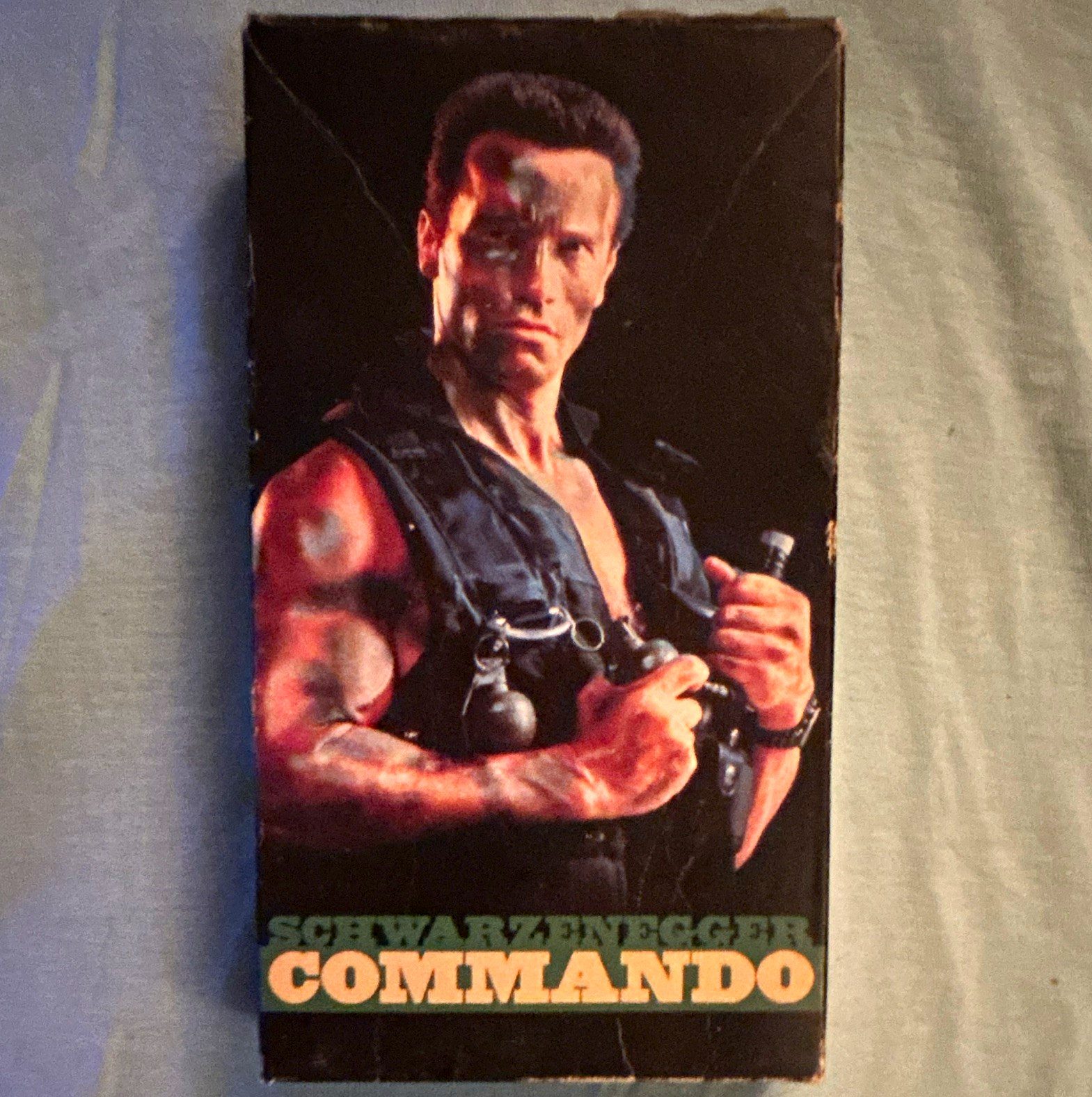 Fox Video Commando VHS 1985 R Action Adventure NTSC Hi-Fi Stereo English Fox Video Commando VHS 1985 R Action Adventure NTSC Hi-Fi Stereo English