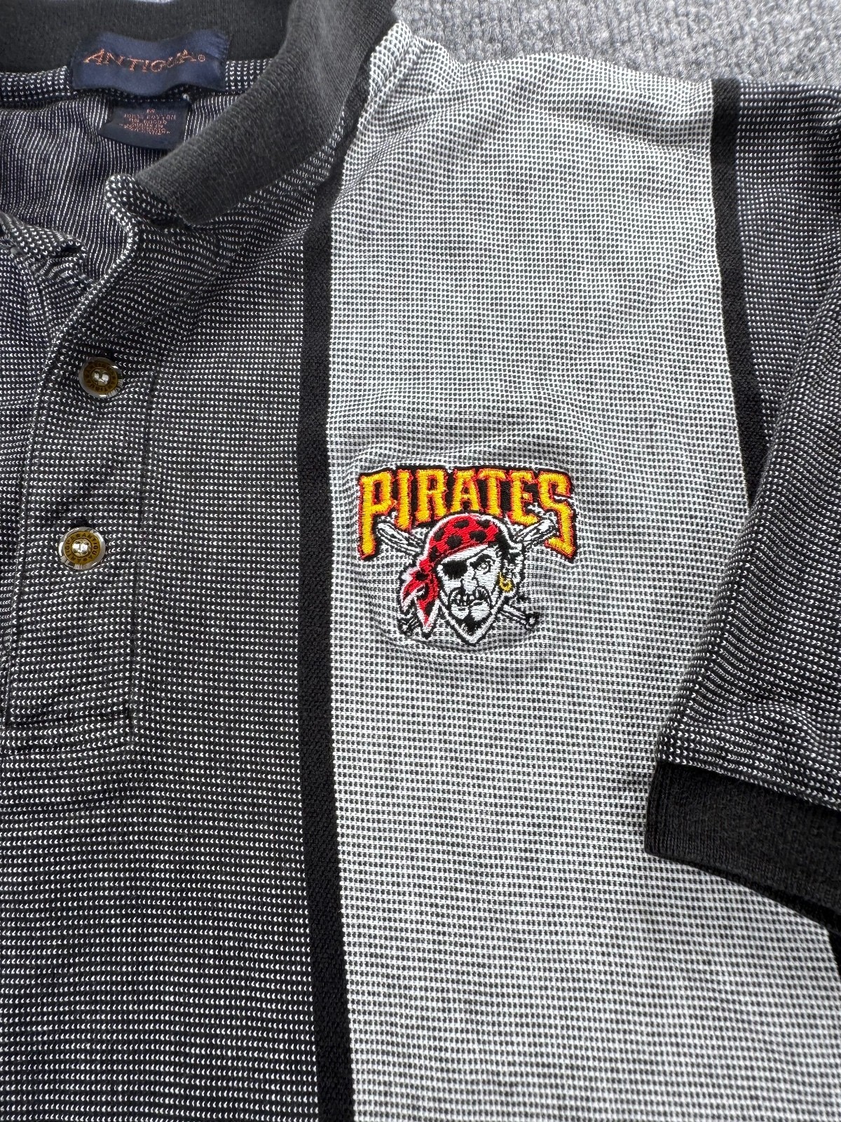 Vintage Antigua 90s Pittsburgh Pirates Striped Polo Shirt Medium Jolly Roger Y2K
