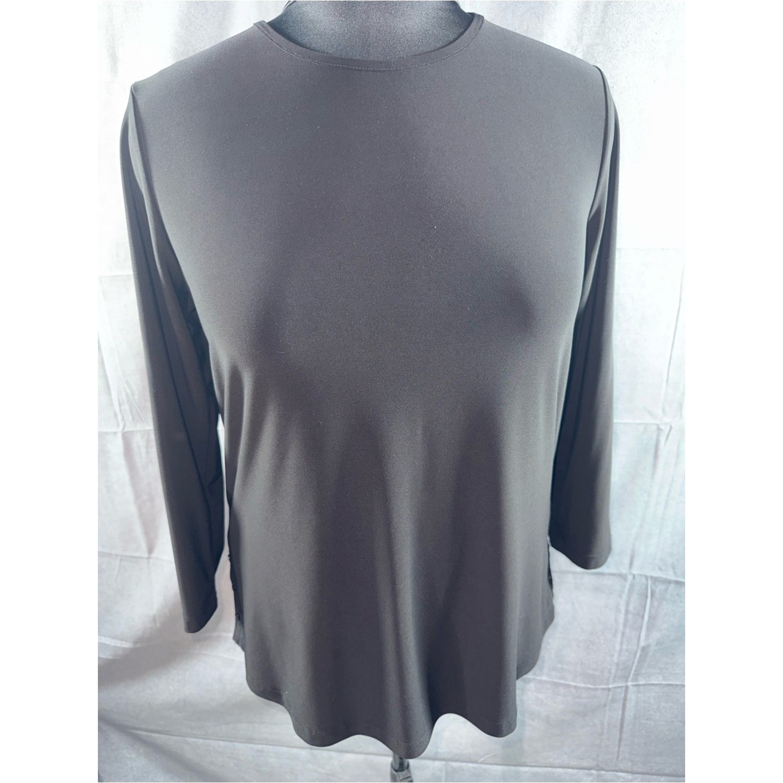 2885-Anne Klein Black Long-Sleeve Crewneck Top 2885-Anne Klein Black Long-Sleeve Crewneck Top