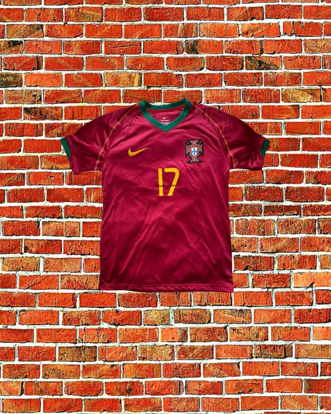 C RONALDO PORTUGAL 2006 HOME KIT C RONALDO PORTUGAL 2006 HOME KIT