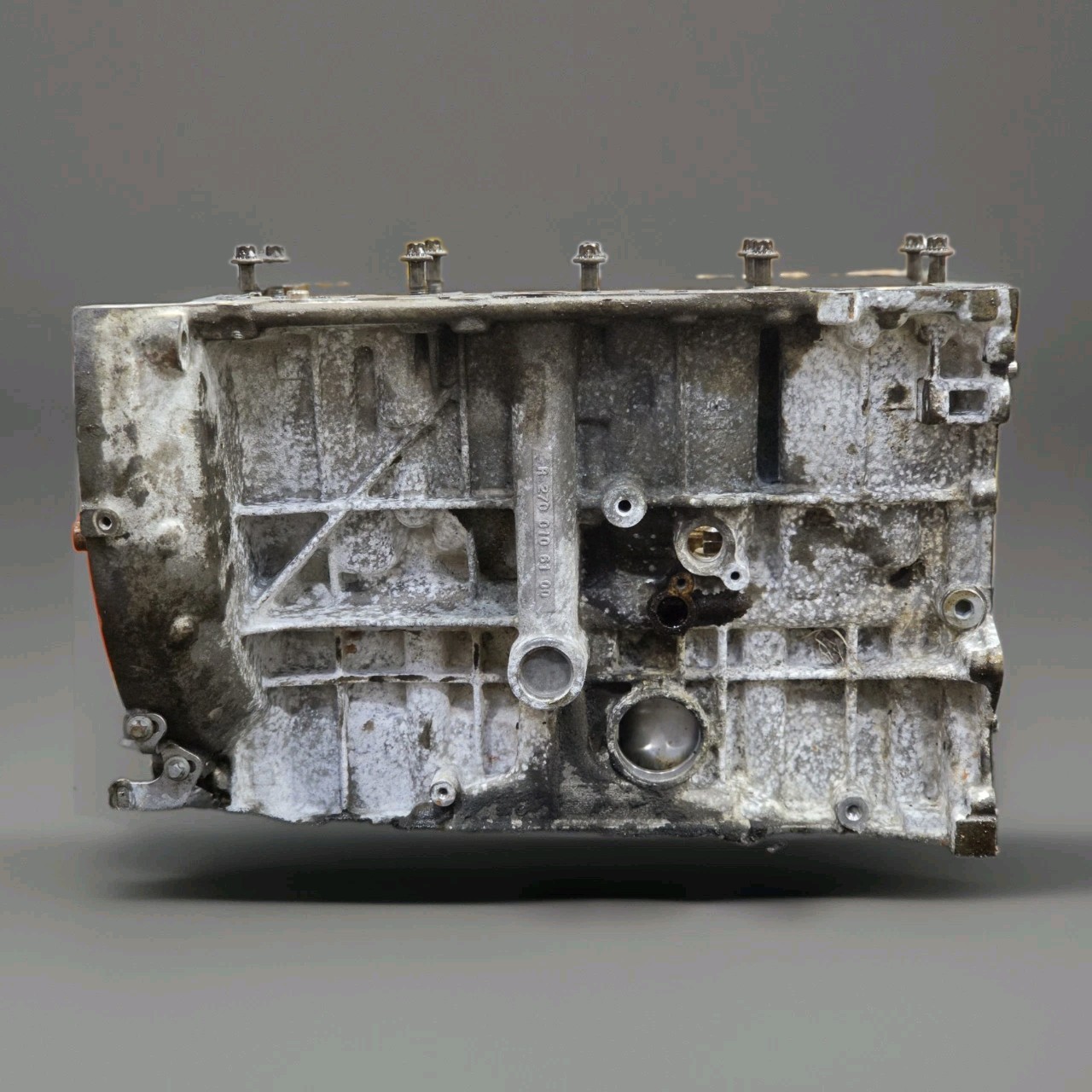 12-20 Mercedes W176 W246 C117 X156 M270.920 2.0 Cylinder Block R2700106100 NOTE*