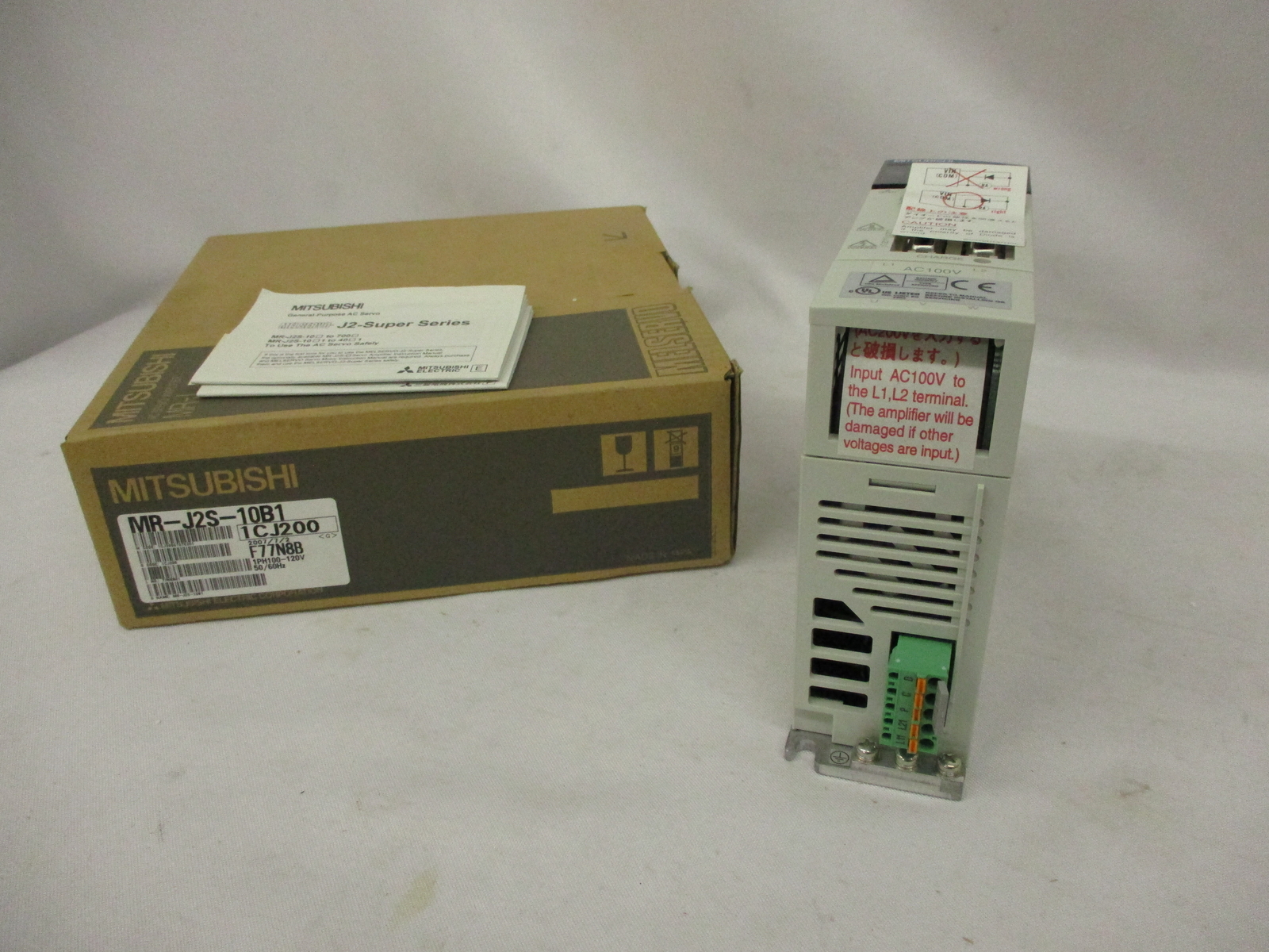 *NEW* MITSUBISHI MR-J2S-10B1 AC SERVO AMPLIFIER AC100V