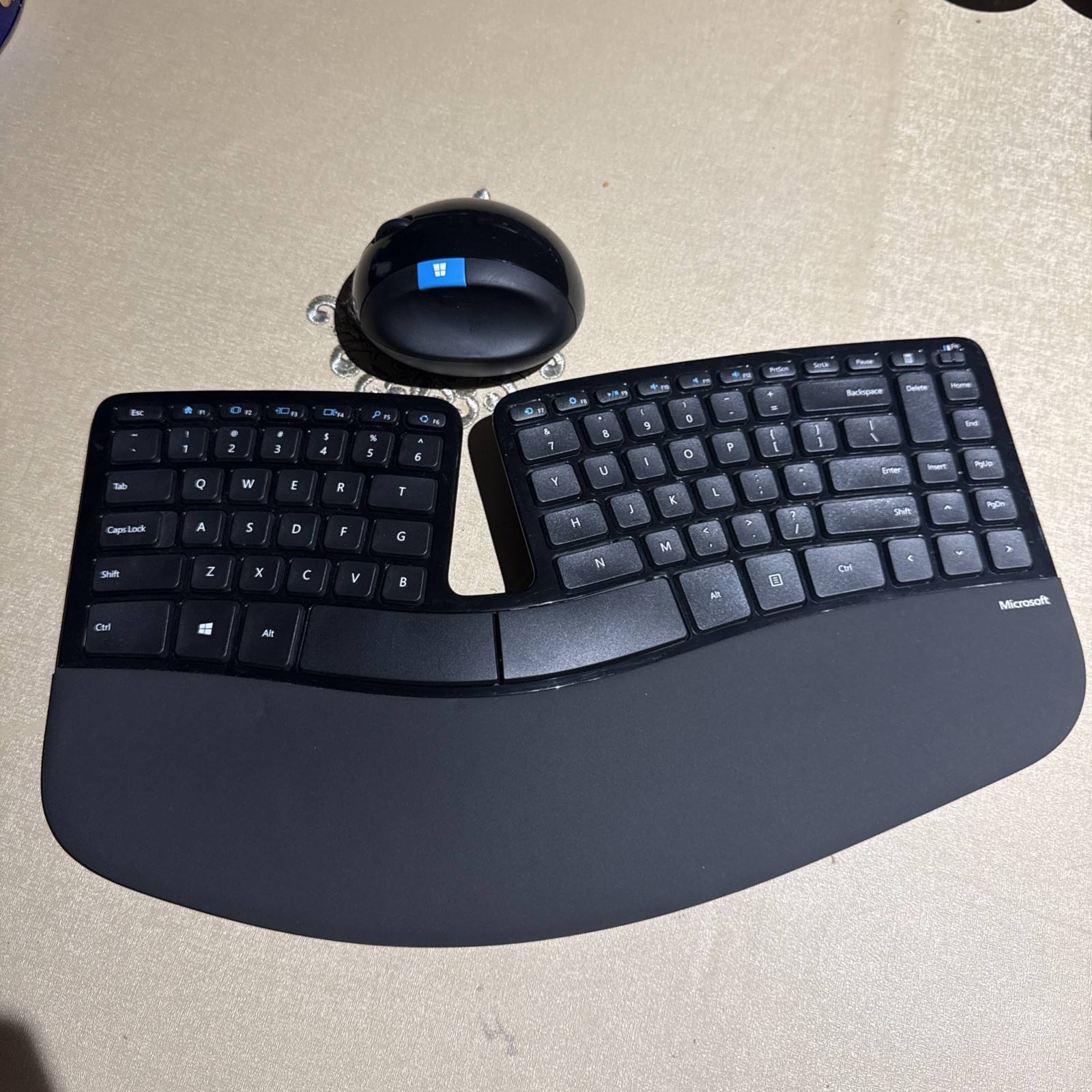 Microsoft Sculpt Ergonomic Wireless Desktop Keyboard And Mouse WITH USB Dongle