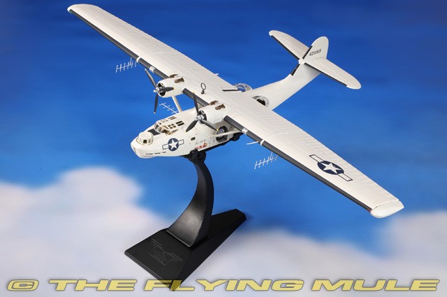 Corgi 1:72 OA-10A Catalina USN 5th ERS Miss Pick Up
