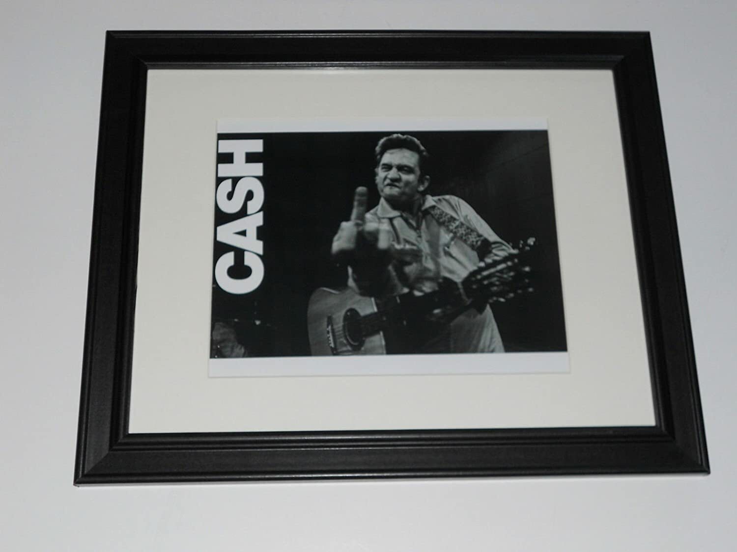 Framed Johnny Cash Flip Off Famous Photo Print Folsom Prison 14\