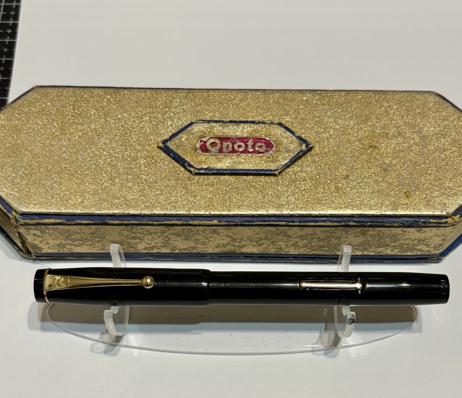 Onoto Swift Lever-Filler Pen Set, Excellent Condition, 14K Gold Nib -Damaged Box