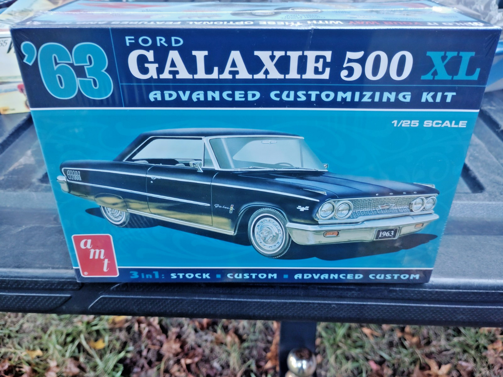 Factory Sealed AMT Ford Galaxie 500 XL 1:25 Model Kit 3-in-1 Factory Sealed AMT Ford Galaxie 500 XL 1:25 Model Kit 3-in-1