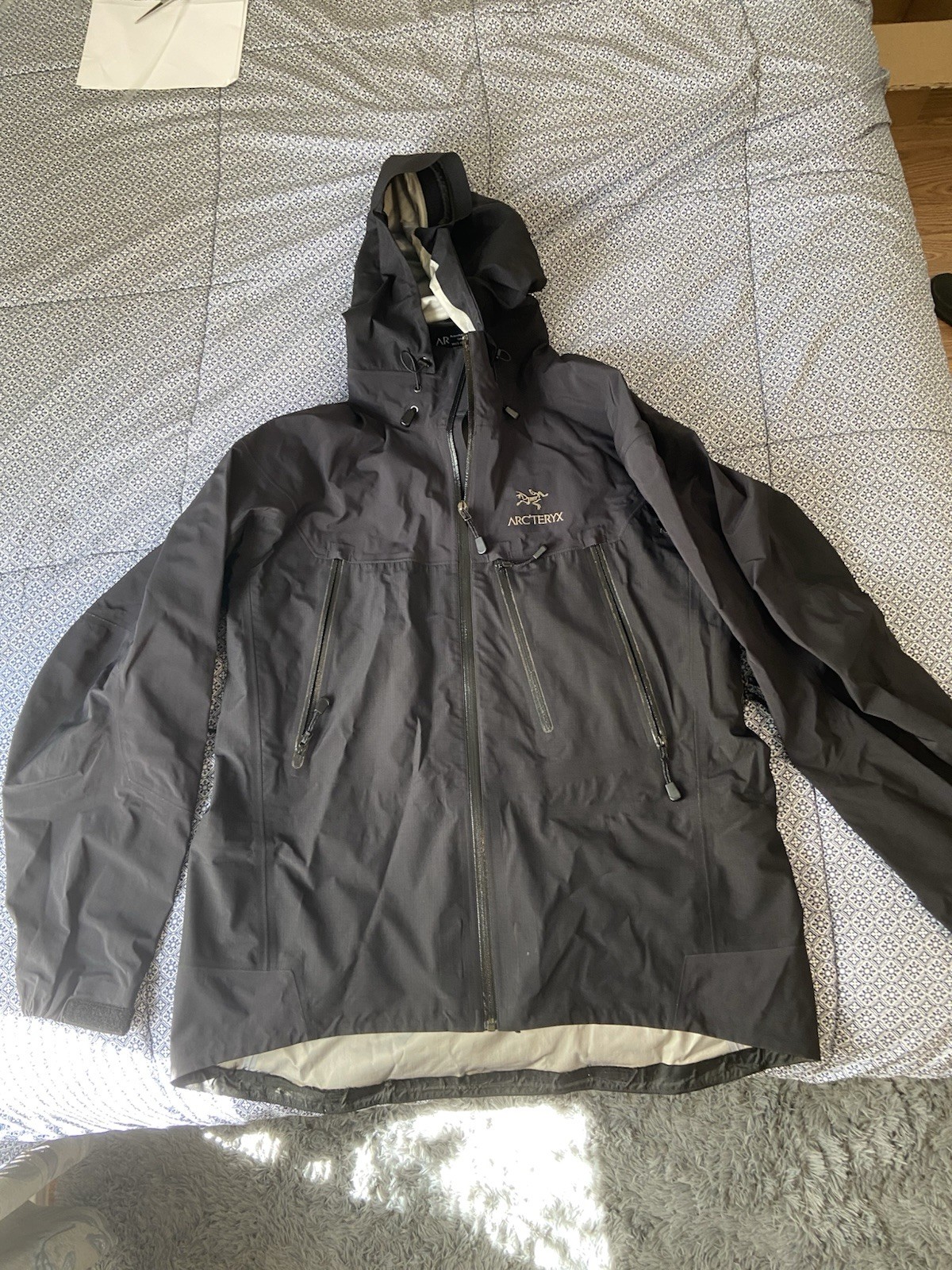 Vintage Arc\'teryx Theta AR Jacket Men\'s XL Black Made In Canada Gore-Tex Pro