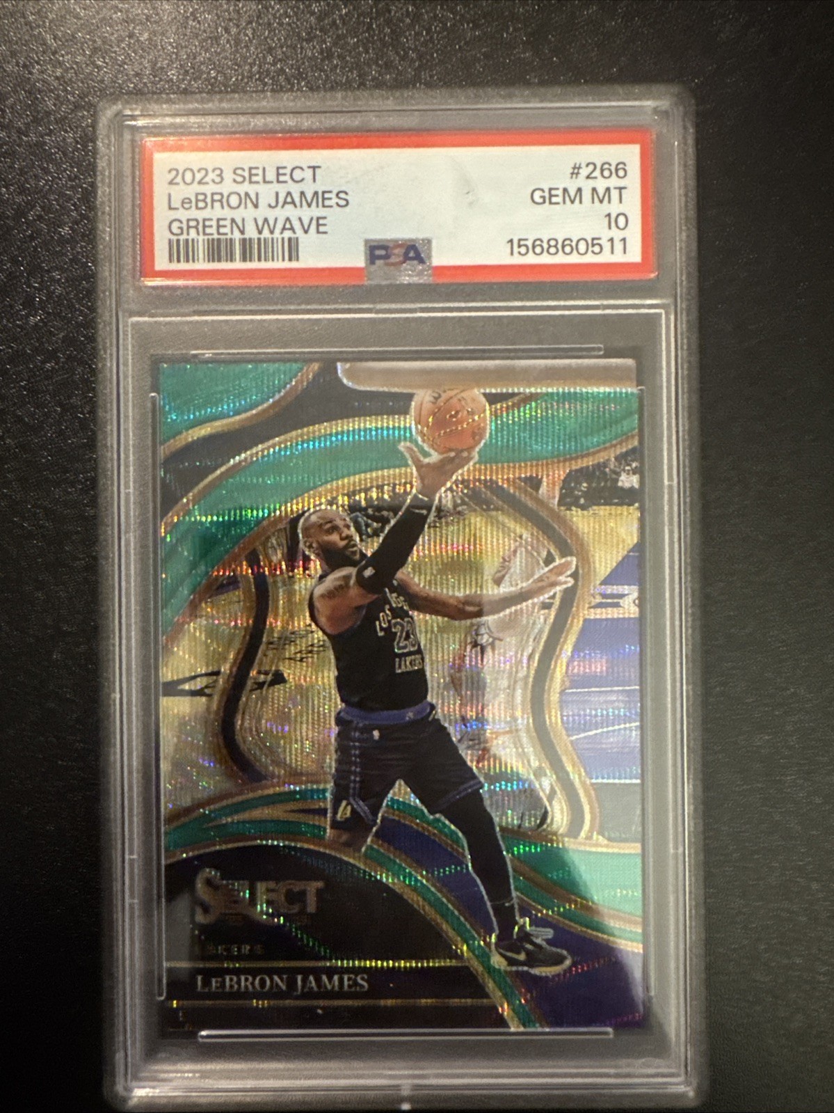 2023-24 Panini Select - Courtside LeBron James #266 Green Wave Prizm /50 PSA 10