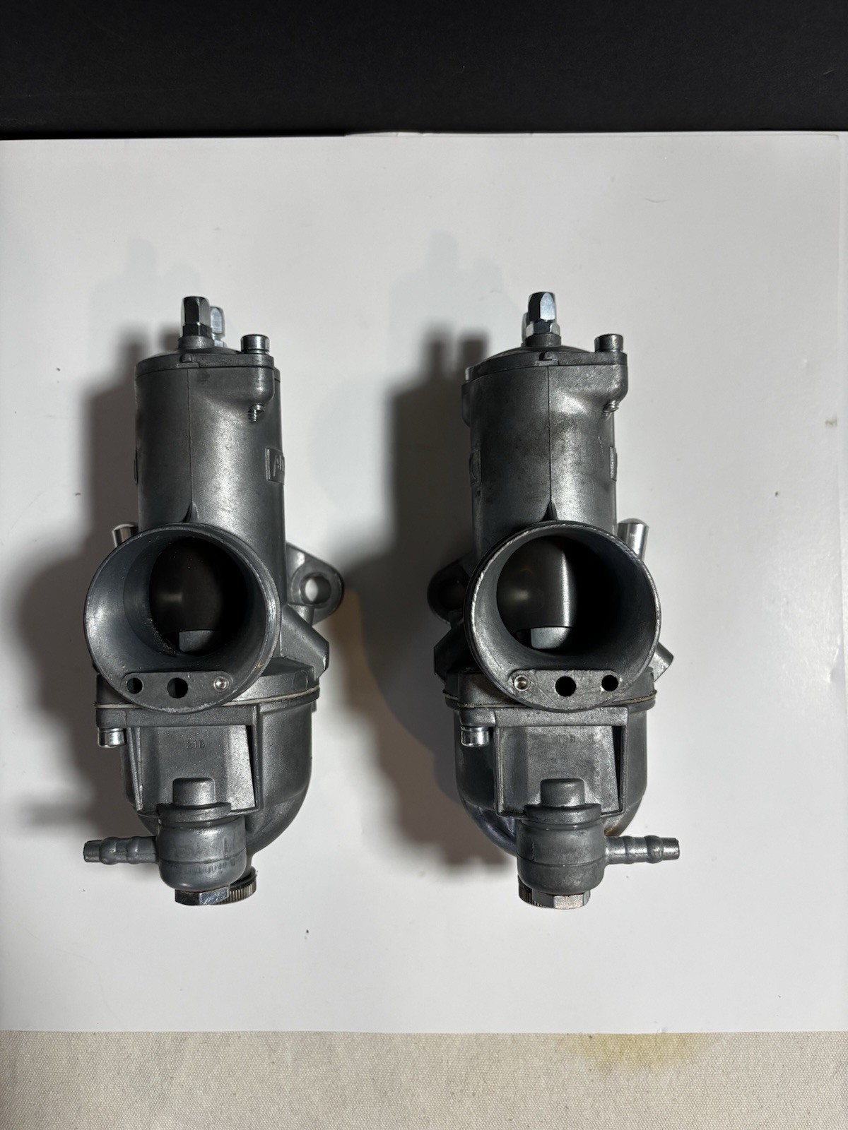 Amal 930 Premier Carburetor Right/Left CARB #3 Slides 200 main Triumph Norton