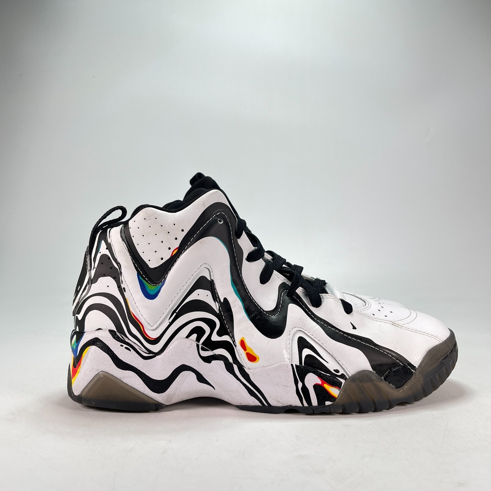 Reebok Kamikaze II Mid White Black Streetwear Sneakers FY6116 Men\'s Size 11.5