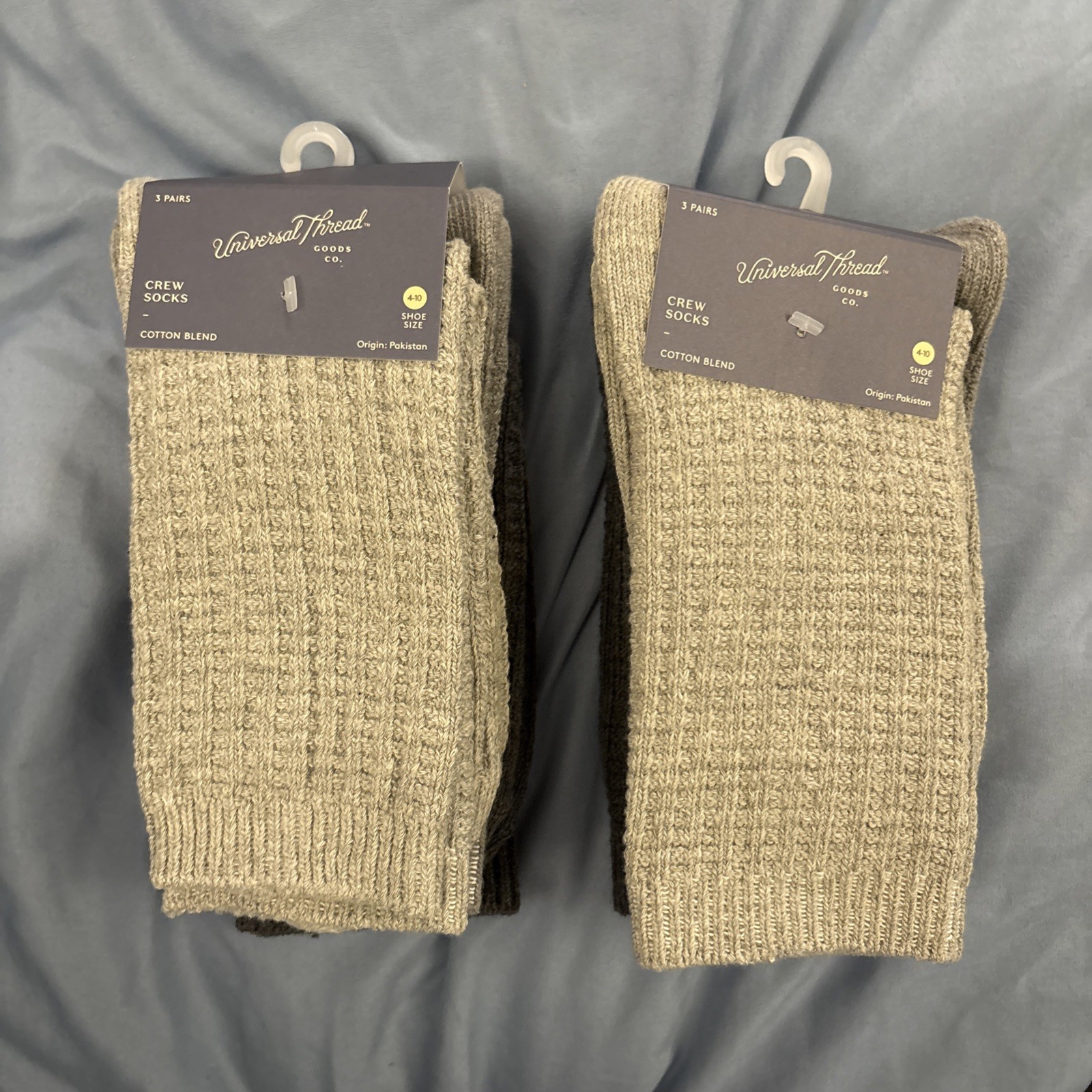 Universal Thread Women’s Waffle Cotton Blend Crew Socks 6 Pair, Fits Size 4-10